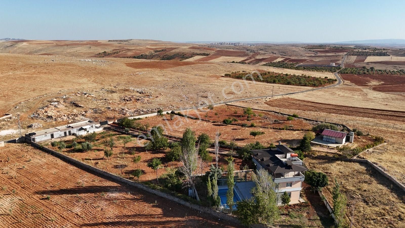 Şahinbey Serince Satılık Arazi  ERTAŞ GAYRİMENKUL'DEN SERİNCE MAH. SATILIK BAĞ EVİ OLAN ARAZİ