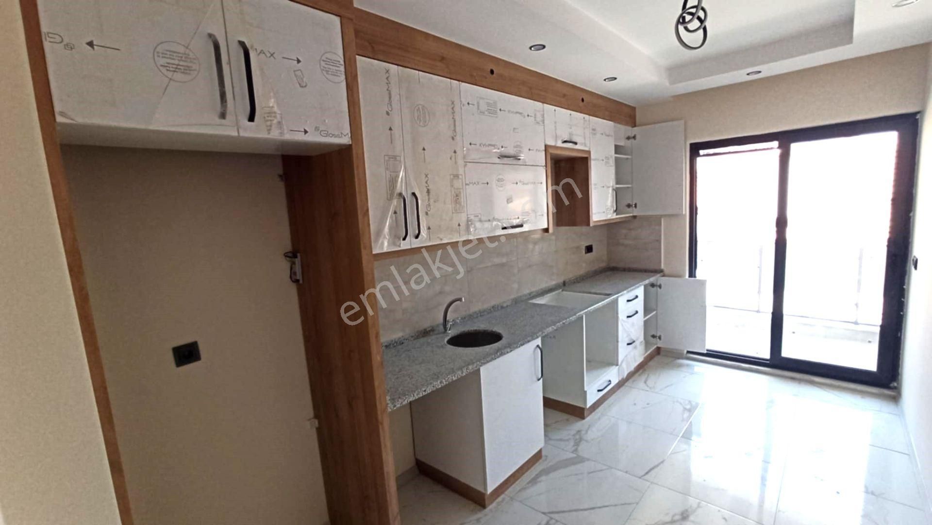 Pamukkale Dokuzkavaklar Satılık Daire  DOKUZKAVAKLAR MAHALLESİNDE SATILIK 2+1/95 m2 YÜKSEK ZEMİN KAT SIFIR DAİRE 1.850.000 TL 