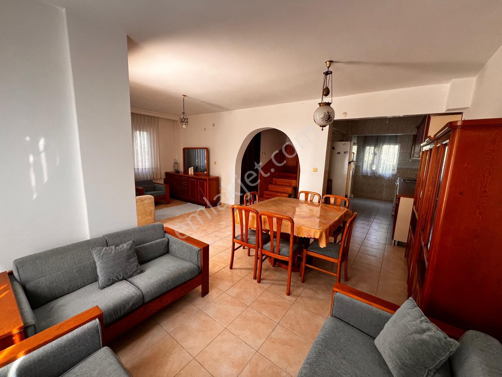 Antalya Kadriye'de Site İçi 4+1 Bahçeli Satılık Villa - Görsel 11