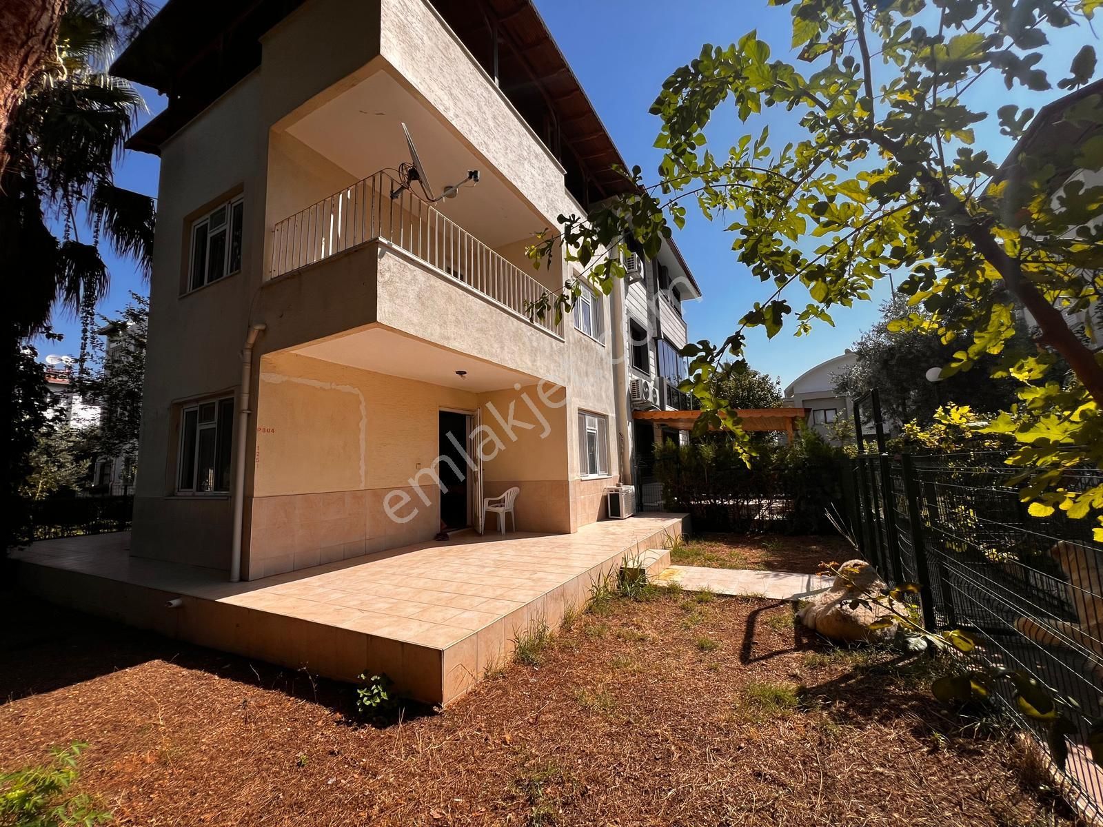 Antalya Kadriye'de Site İçi 4+1 Bahçeli Satılık Villa - Görsel 3