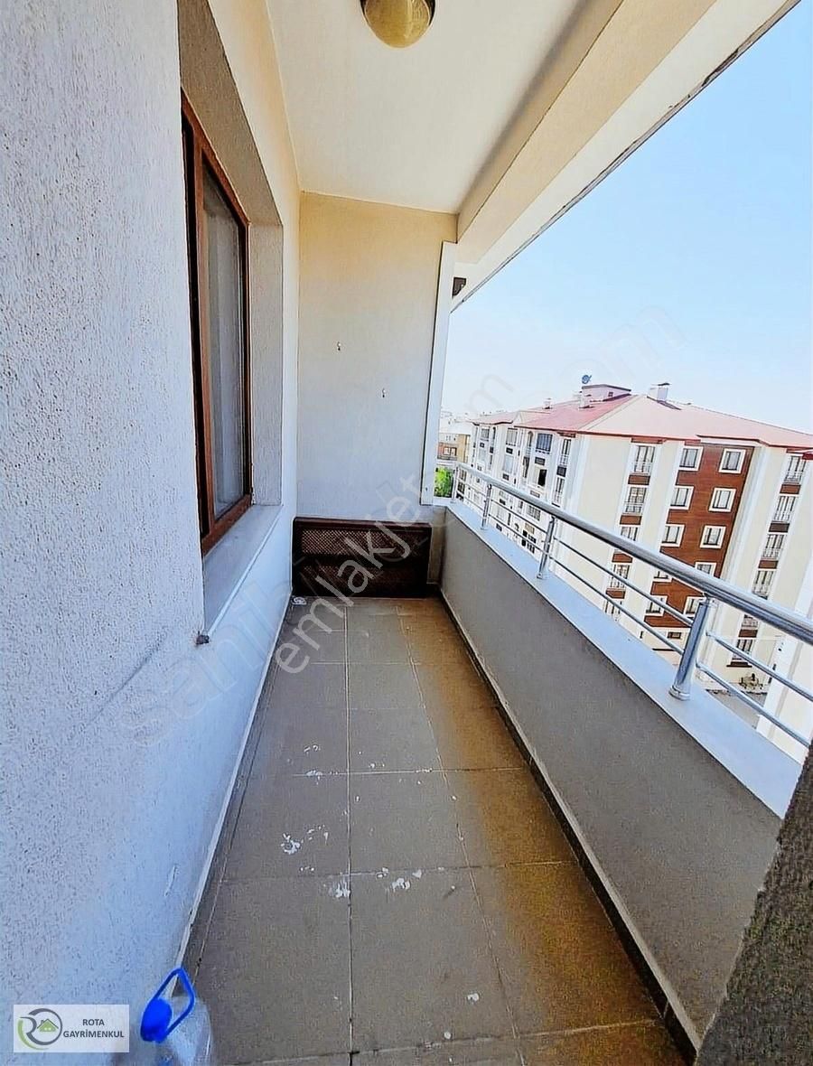 Palandöken Yunusemre Kiralık Daire ROTA' DAN KAYAYOLU' NUN EN NEZİH SİTESİNDE KİRALIK 3+1 DAİRE