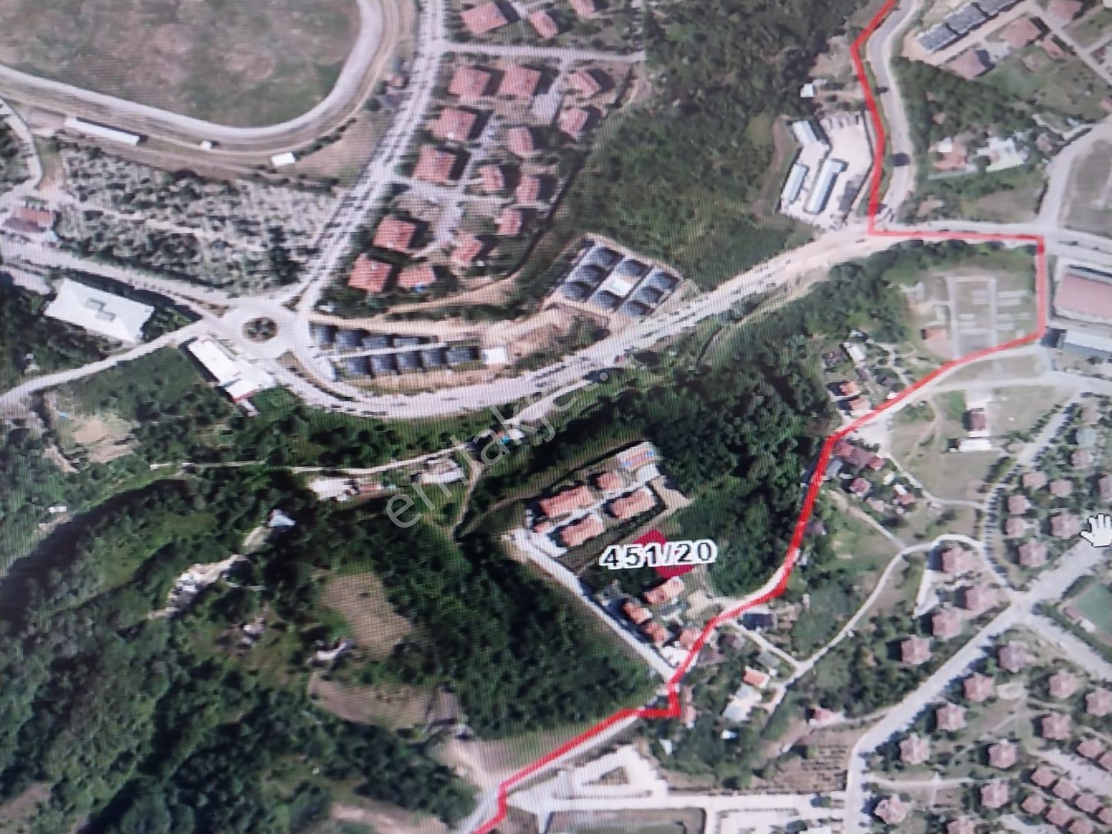 Kocaeli Gölcük Yunus Emre Mahallesi Satılık 566 M² Arsa - Görsel 2