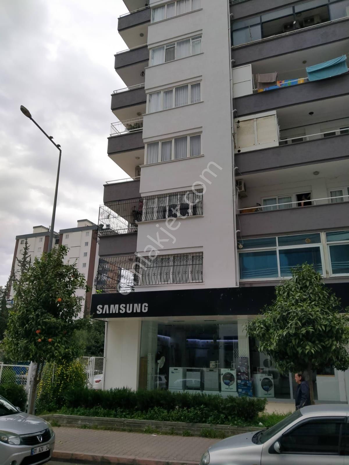 Çukurova Mahfesığmaz Satılık Daire KENAN EVREN BULVAR ÜZERİ SATILIK 3+1 FIRSAT İŞ YERİ OLMAYA MUSAYİT DAİRE 