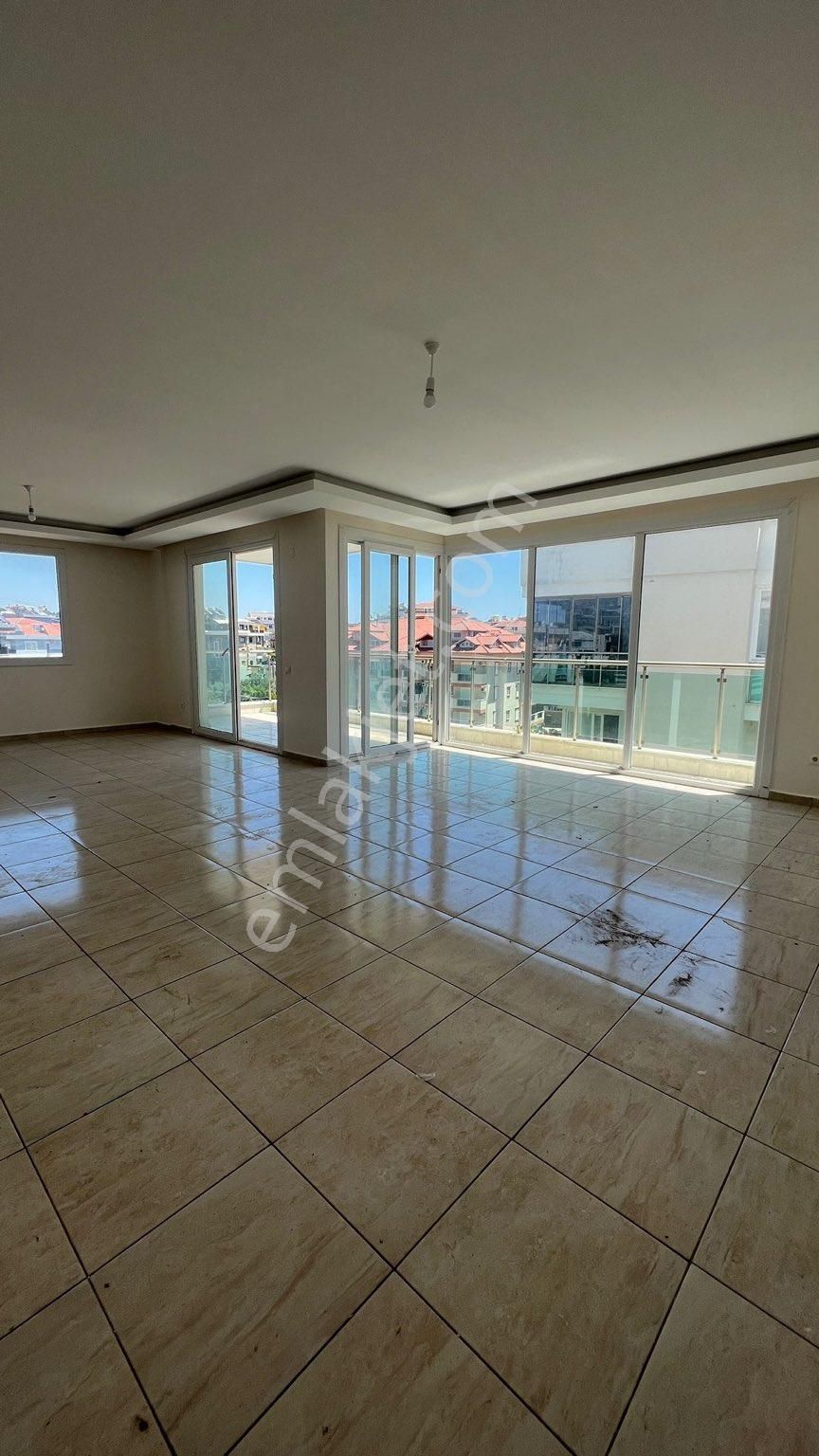 Alanya Oba Kiralık Daire Ted koleji civarı 5+1 kiralık daire