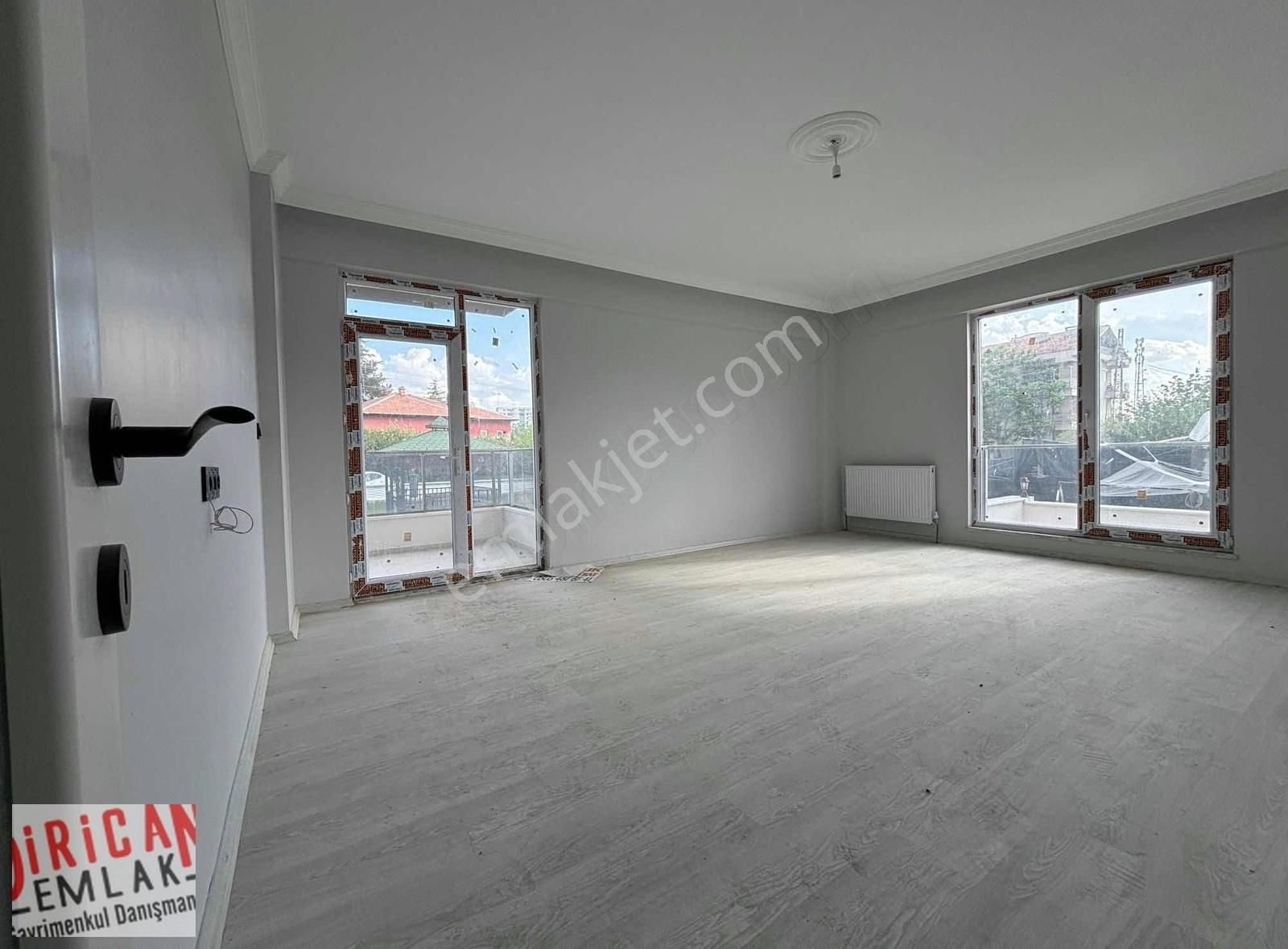 Ereğli Cami Kebir Satılık Daire DİRİCAN da KAPALI OTOPARKLI YÜKSEK GİRİŞ 3+1 SATILIK DAİRE