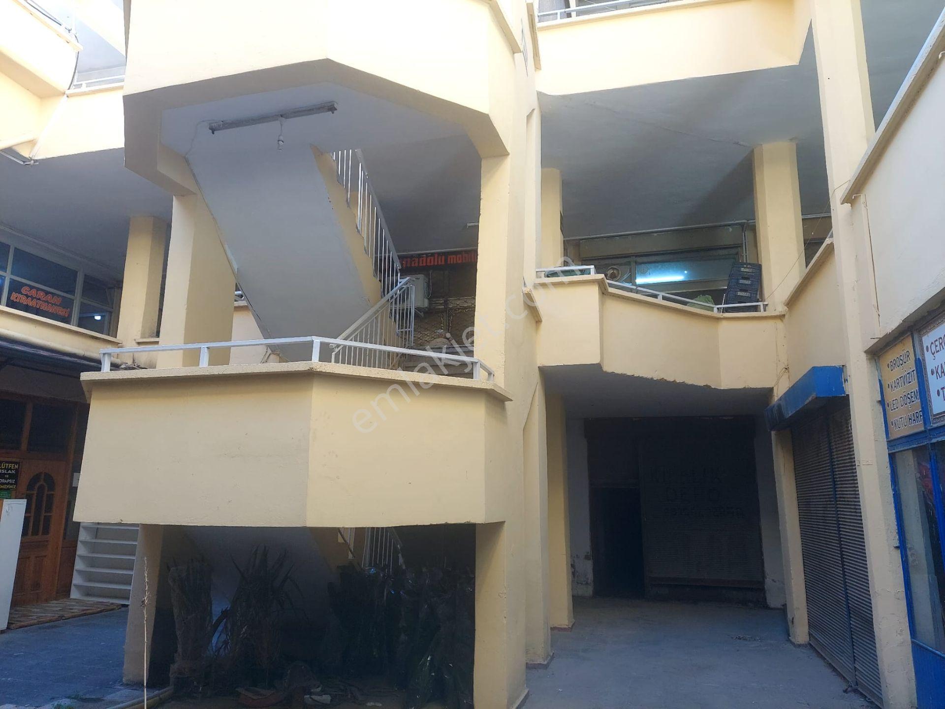 Bizim Emlaktan Çarşı Merkezde 33 M² İşyeri - Görsel 12