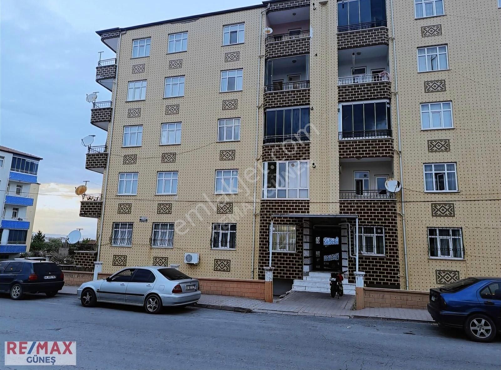 Battalgazi Meydanbaşı Satılık Daire Eskimalatya da Remax Güneşten Satılık 3+1 Daire