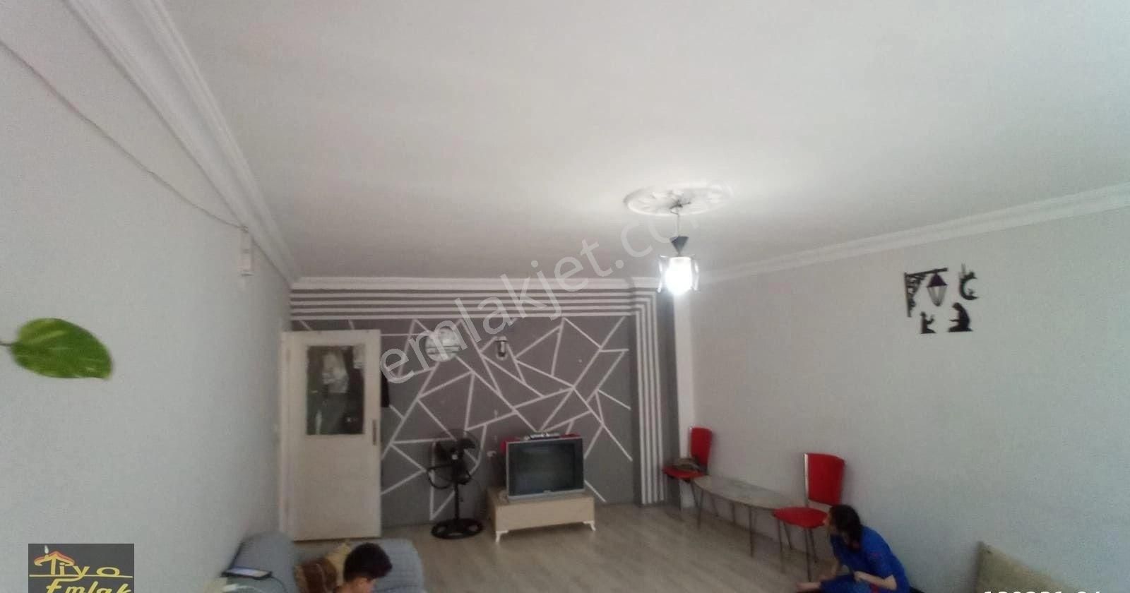 Mamak Bostancık Satılık Daire BOSTANCIK CAD. SATLIK DAİRE 1. KAT 3+1 ASANSÖRLÜ