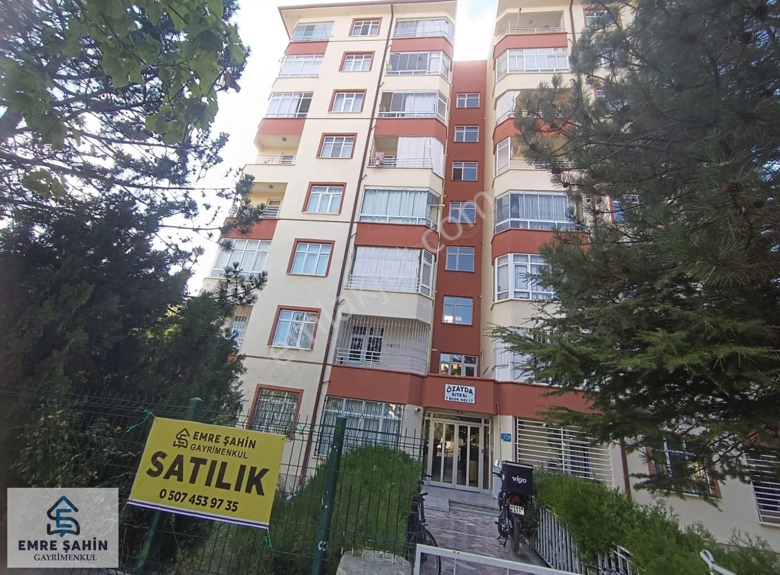 Selçuklu Şeyh Şamil Satılık Daire ŞEYH ŞAMİL MAH. CADDE ÜZERİ SATILIK ZEMİN KAT