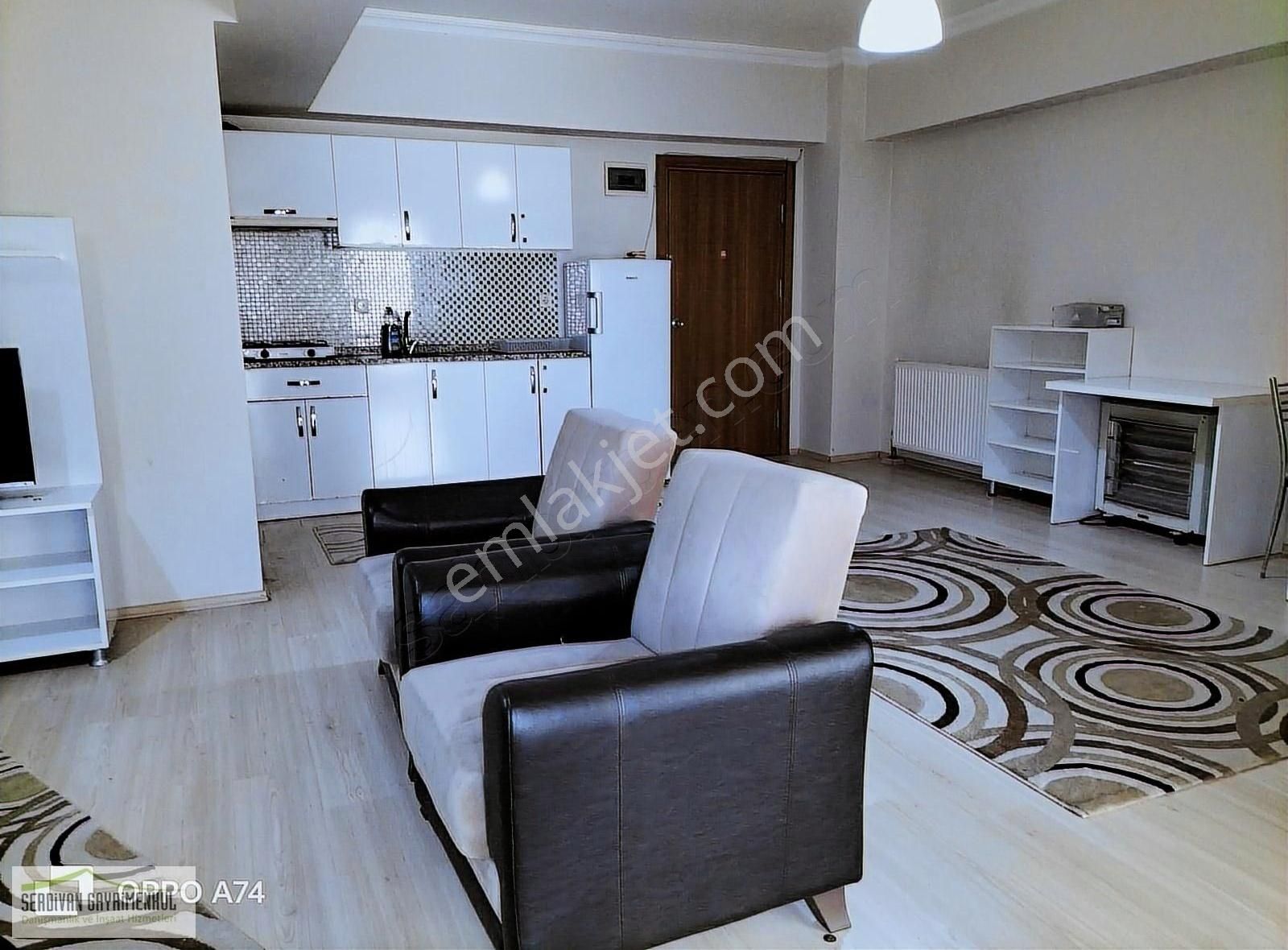 Serdivan İstiklal Kiralık Daire SERDİVAN İŞ BANKASI CİVARI KİRALIK EŞYALI DAİRE...