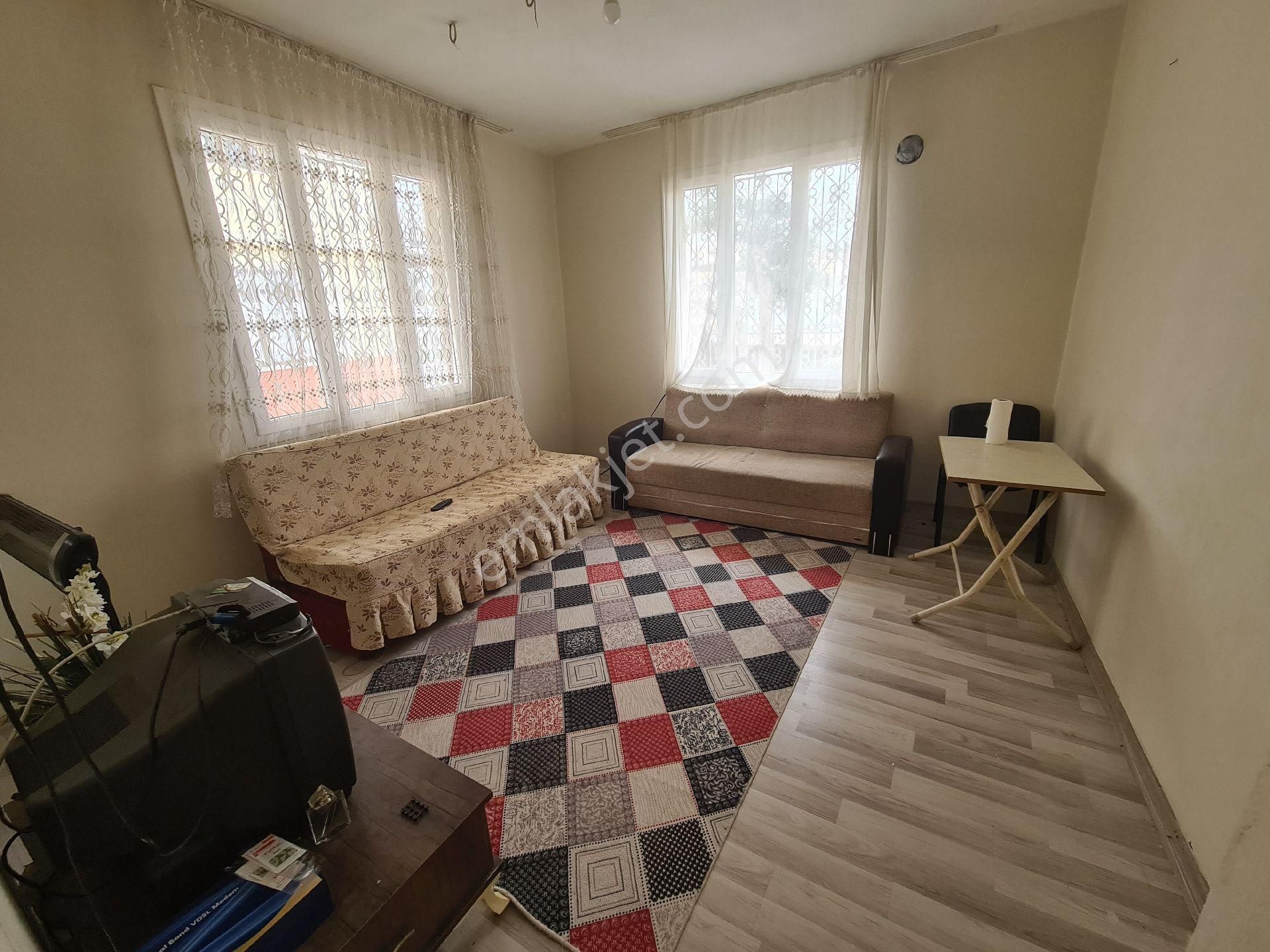 Seyhan Ziyapaşa Kiralık Müstakil Ev HASTANELER KAVŞAĞI CİVAR KİRALIK EV 1+1 EŞYALI GİRİŞ KAT