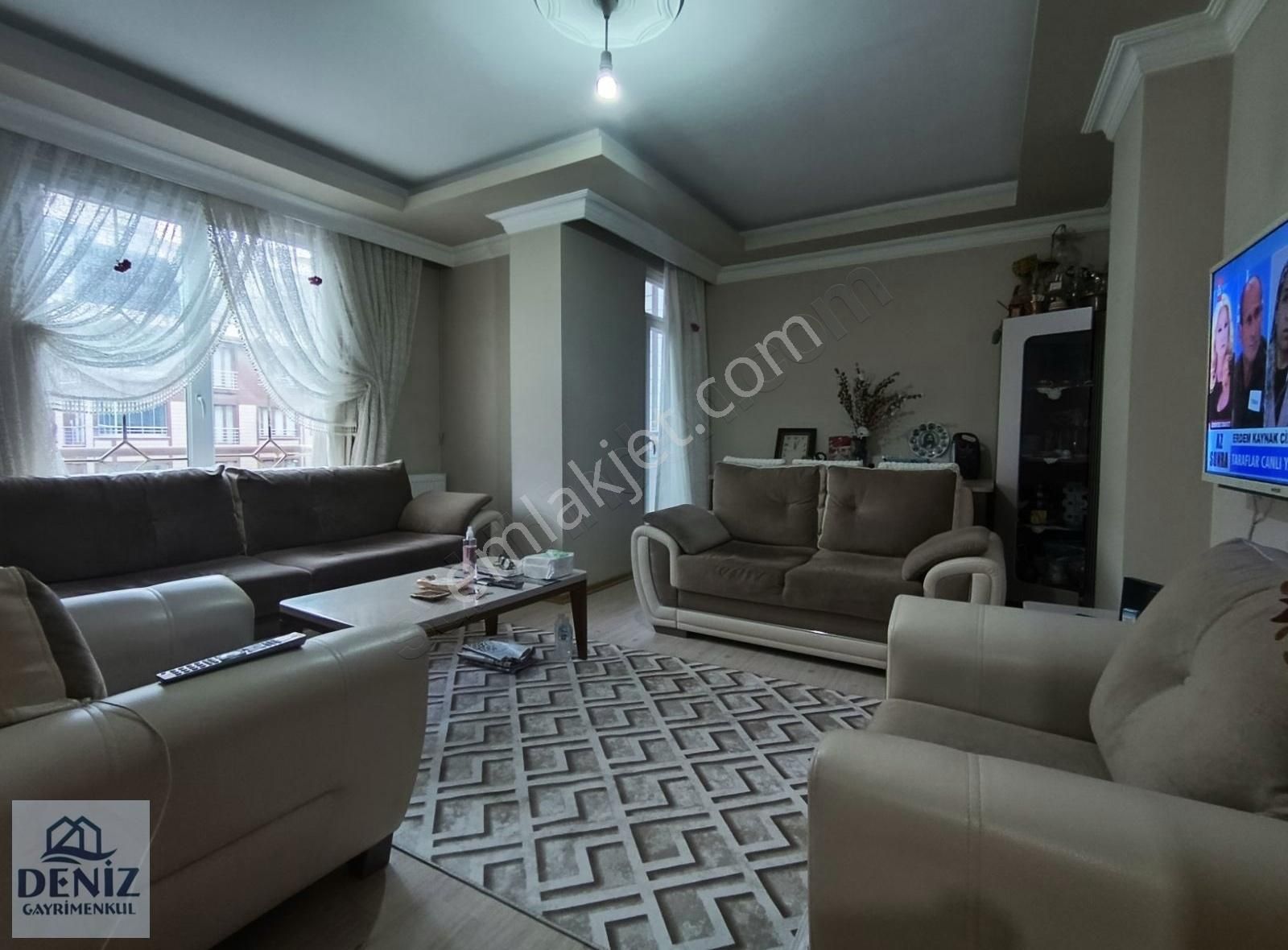 Eyüpsultan Karadolap Satılık Daire DENİZ GAYRİMENKULDEN BİNEVLERDE 90M2 2+1 3.KAT ASANSÖRLÜ DAİRE