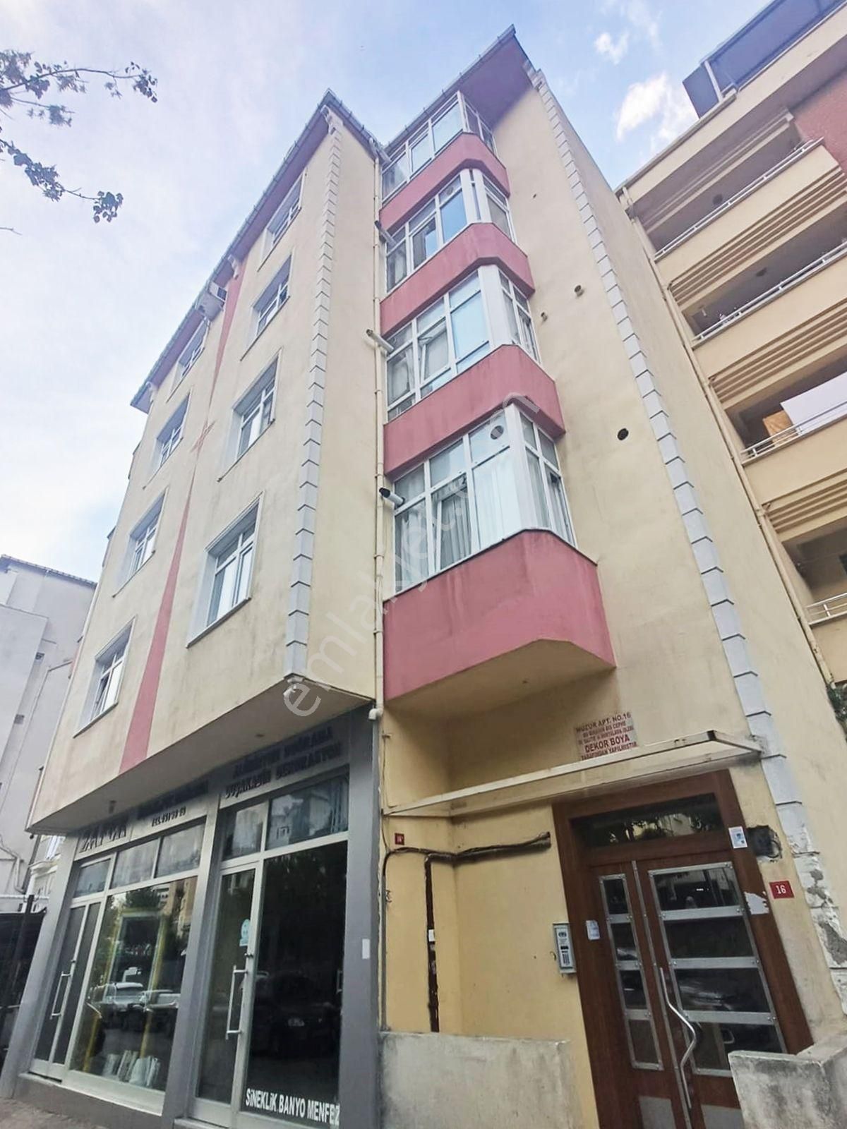 Kartal Soğanlık Yeni Havalimanına Yakın Kiralık Daire  Mertcan dan Soğanlık Merkezde Balkonlu 2+1 Fırsat Kiralık Daire