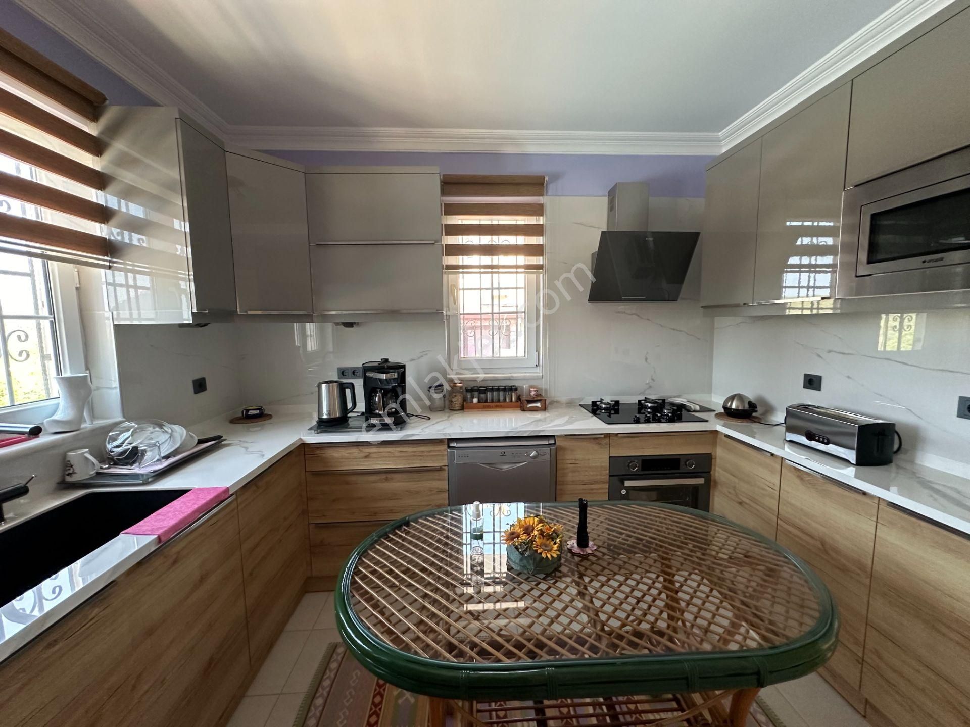 Satılık Taş Dizayn Villa 4+1 - Görsel 13