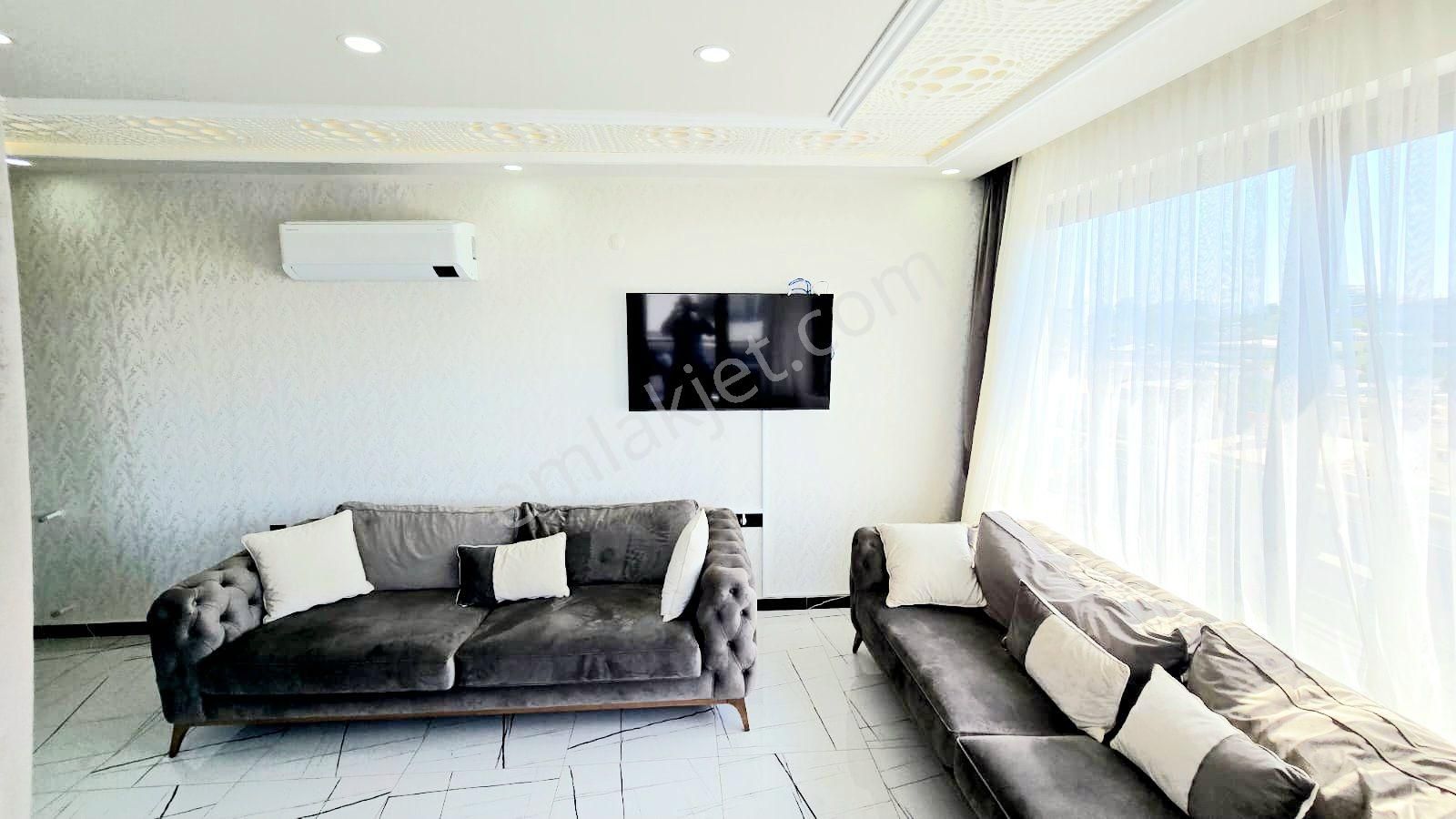 Didim'de İngilizden Elit Site İçerisinde Ful Eşyalı Asansörlü Satılık 2+1 Daire - Görsel 12