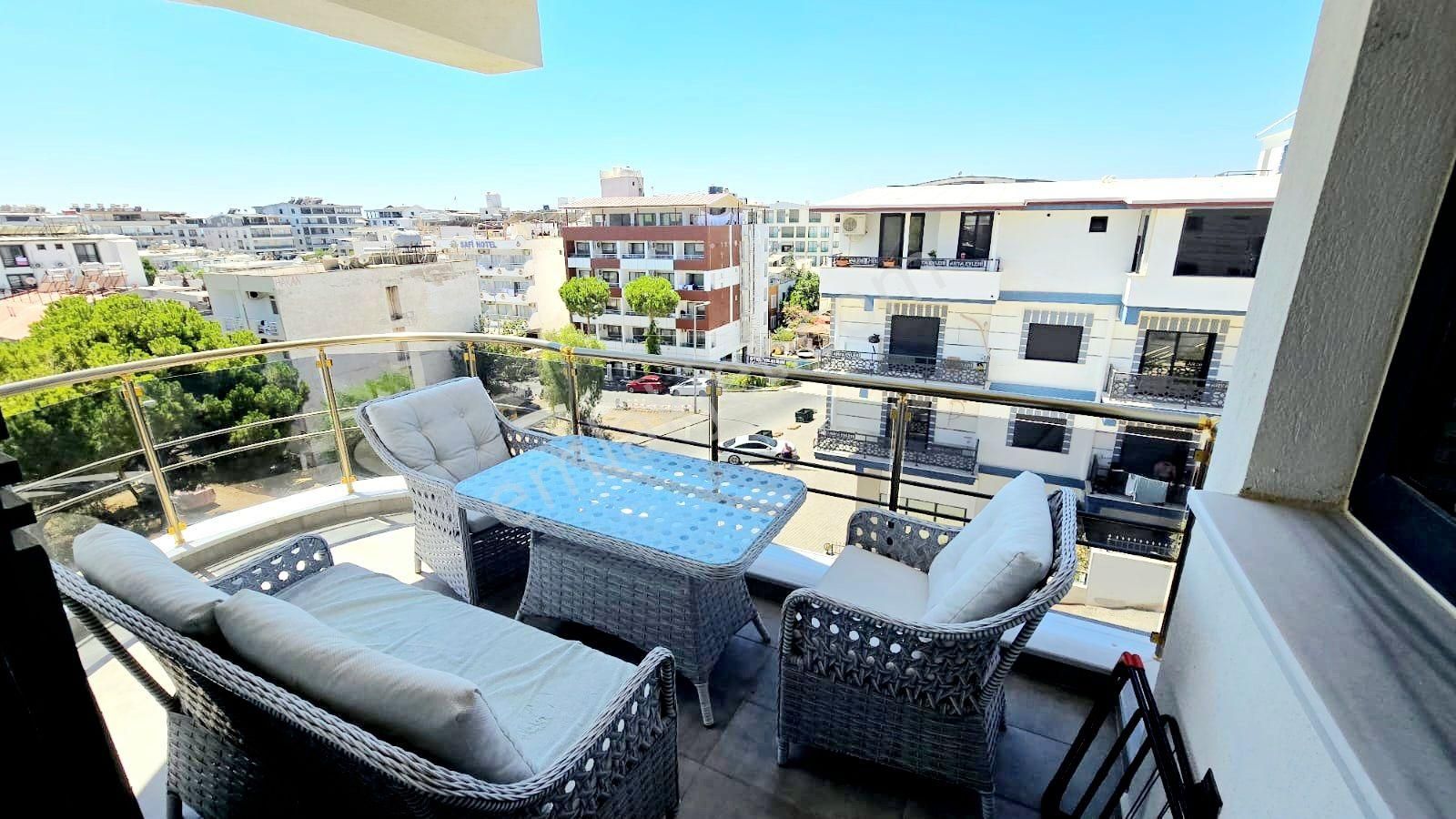 Didim'de İngilizden Elit Site İçerisinde Ful Eşyalı Asansörlü Satılık 2+1 Daire - Görsel 16