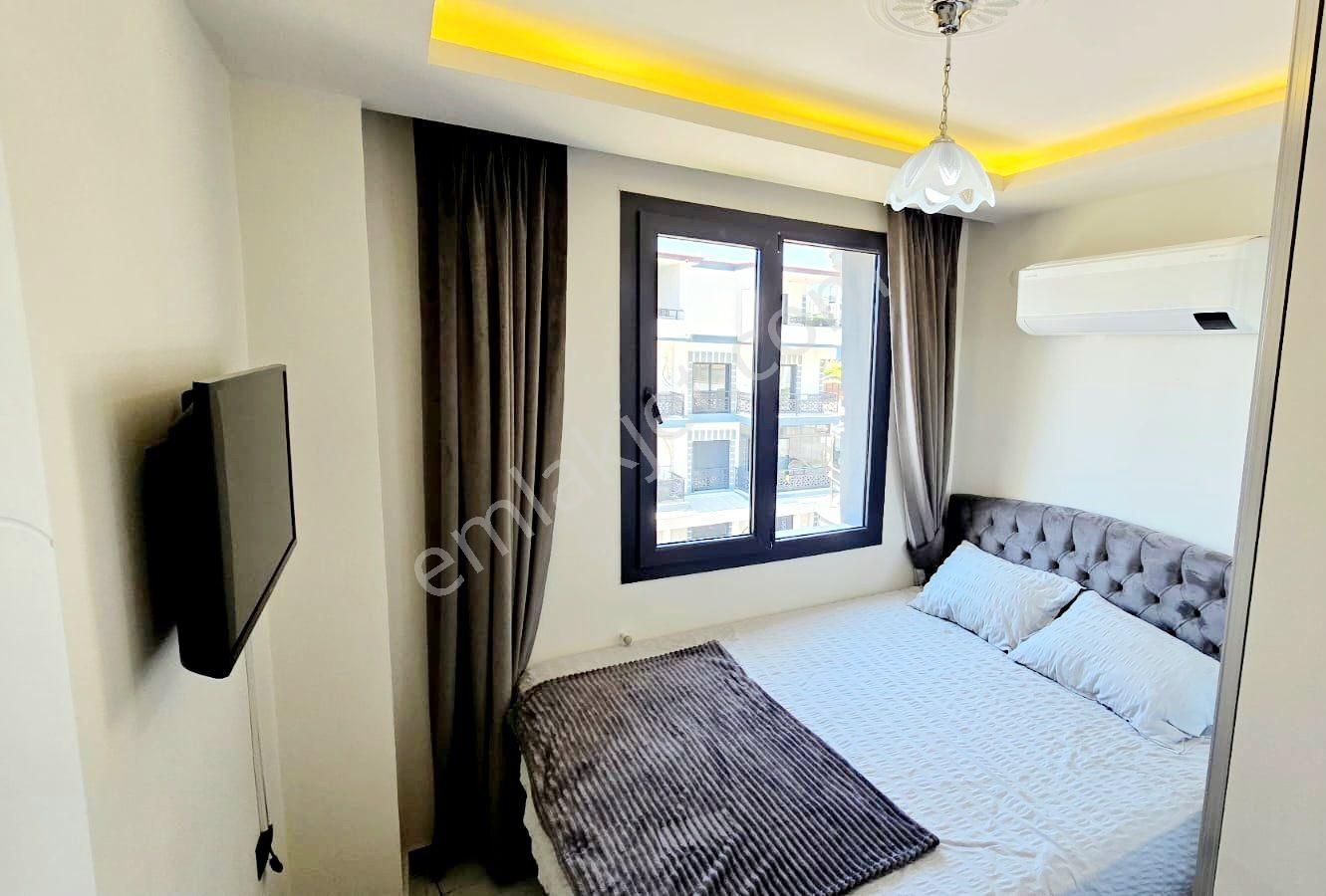Didim'de İngilizden Elit Site İçerisinde Ful Eşyalı Asansörlü Satılık 2+1 Daire - Görsel 29