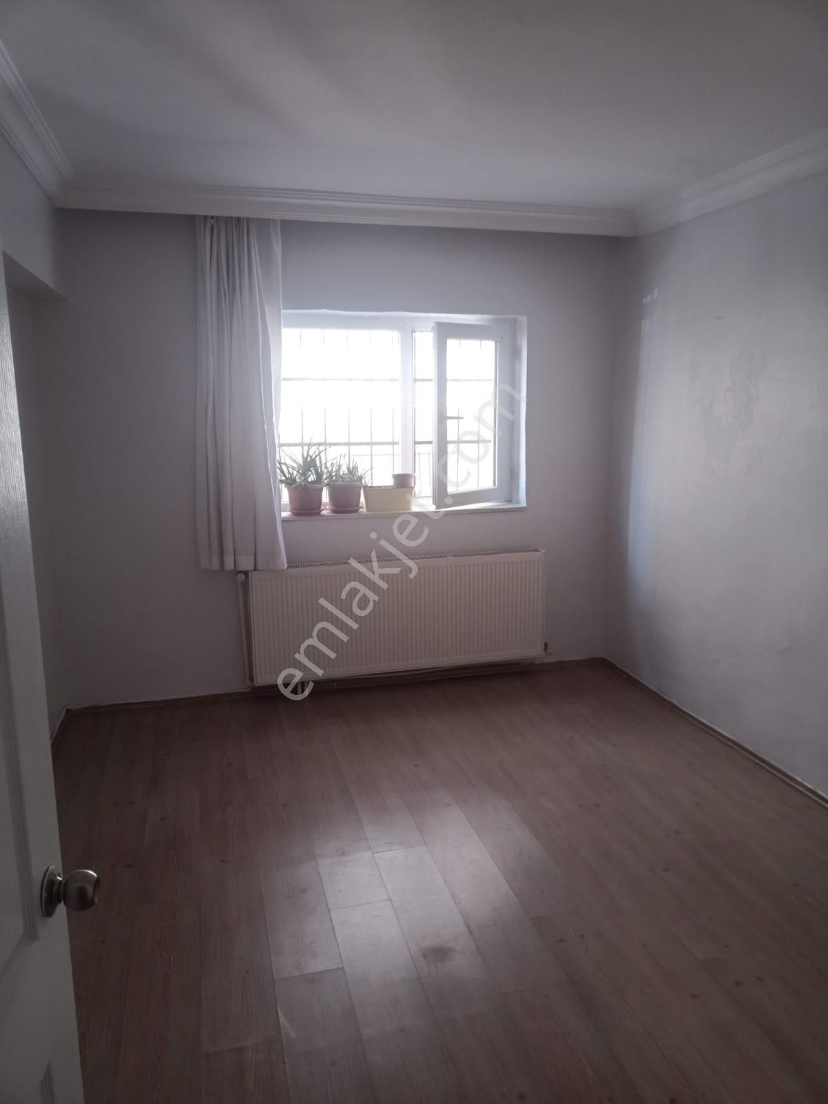 Etimesgut Topçu Satılık Daire  ANKARA ETİMESGUT TOPÇU MH 2+1 BAHÇE KATI SATILIK DAİRE