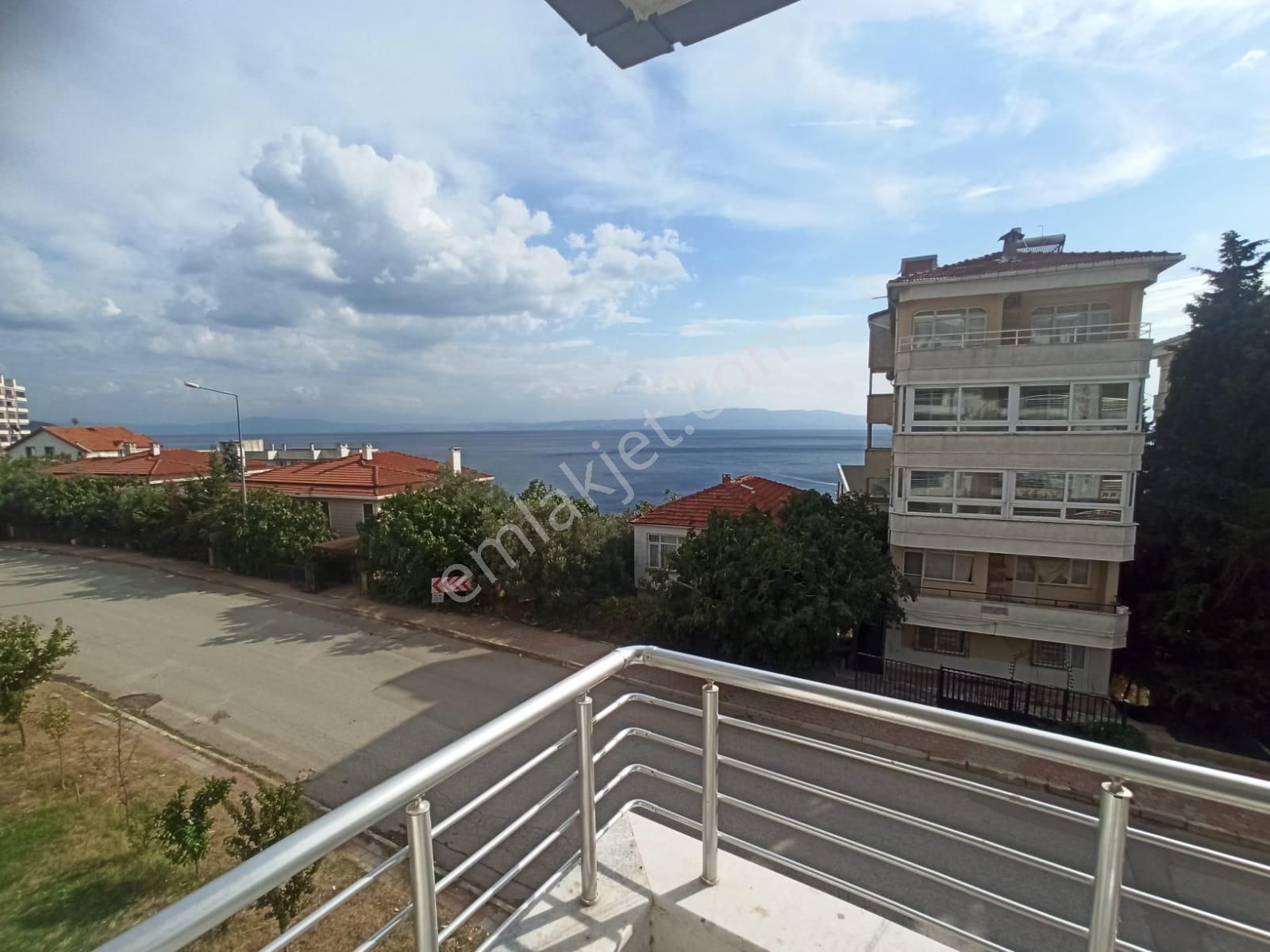 Deniz Manzaralı Aydınerler Yalı Park Evleri 3+1 Sıfır Daire - Görsel 5