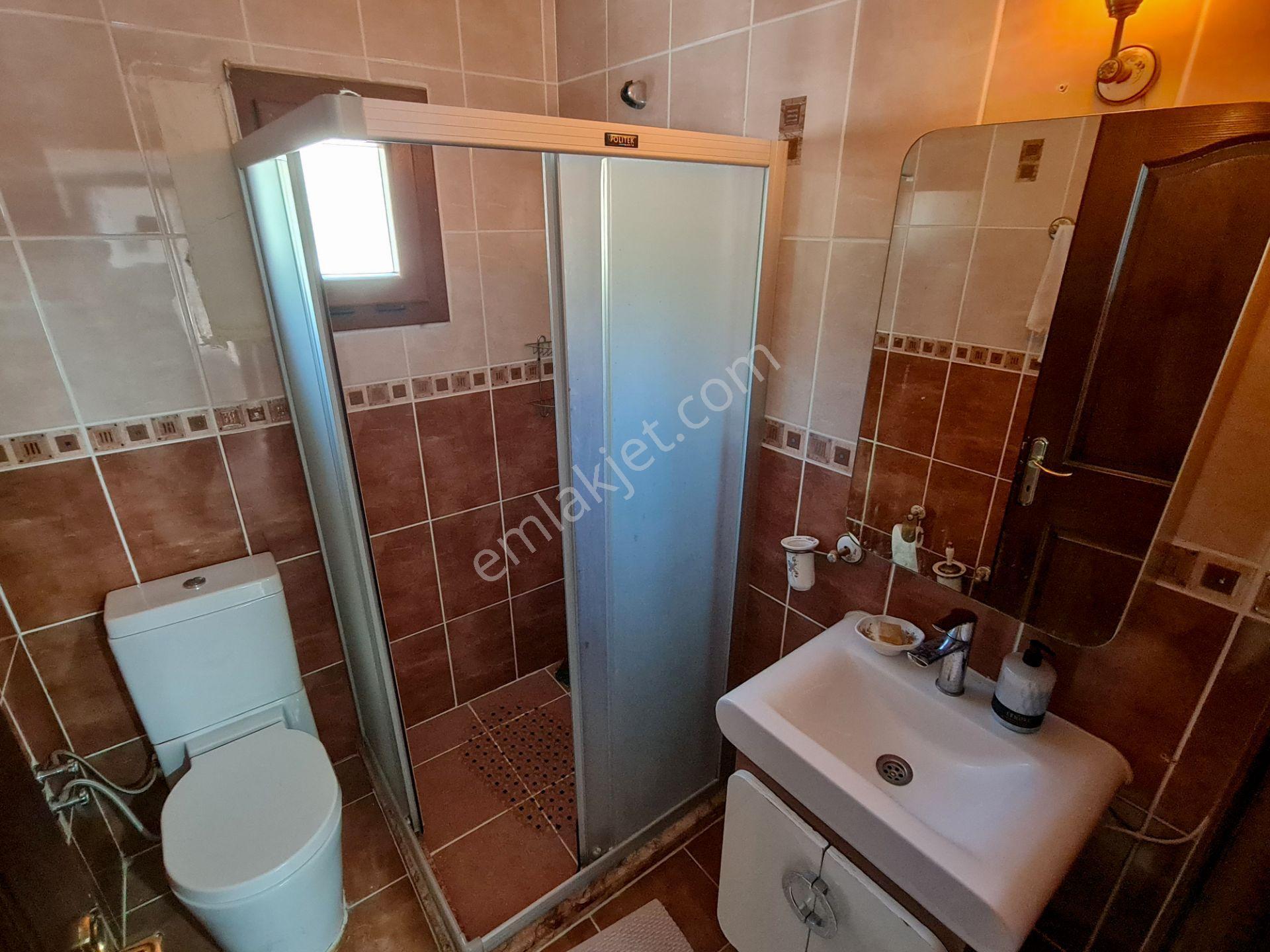 916 M2 Arsa İçinde 4+1 Ve 5+1 İki Villa (birlikte Satılık) - Görsel 12