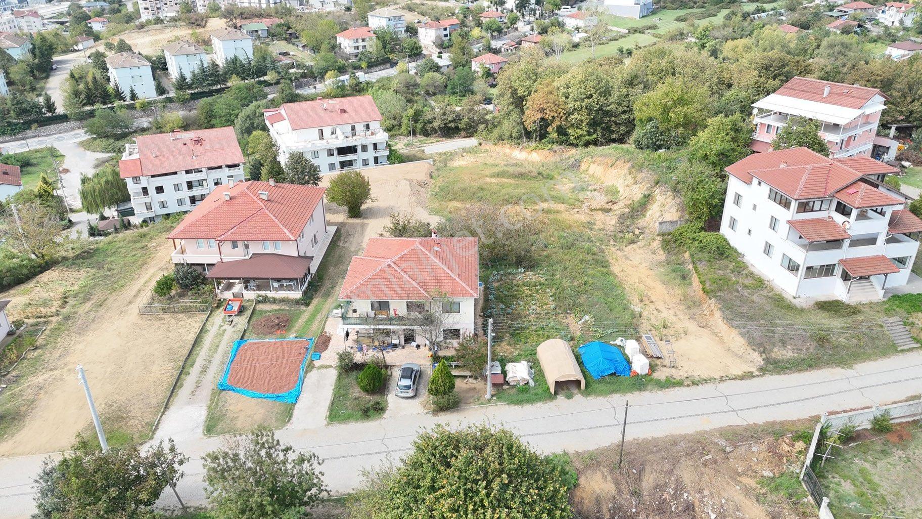 Konuralpte 1.852 M2 Arsa İçinde Mustakil Ev - Görsel 11