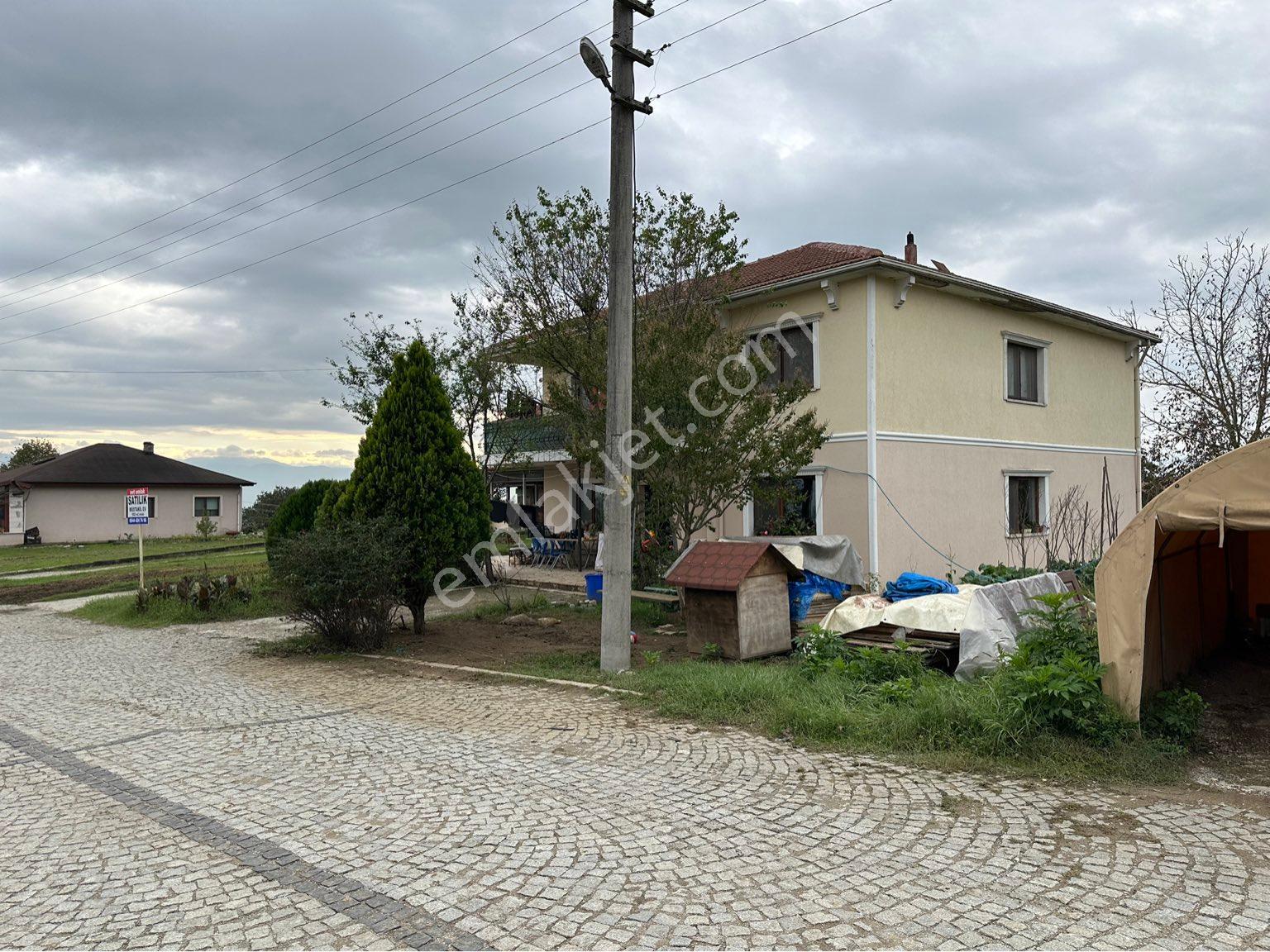 Konuralpte 1.852 M2 Arsa İçinde Mustakil Ev - Görsel 33