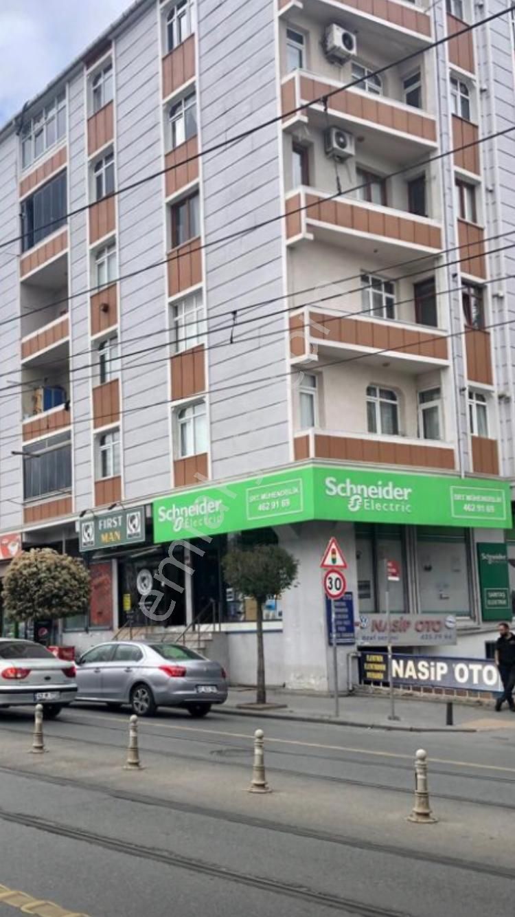 Güngören Güneştepe Satılık Daire GÜNGÖREN GÜNEŞTEPE MAHALLESİNDE SATILIK 2+1 (90 METREKARE)