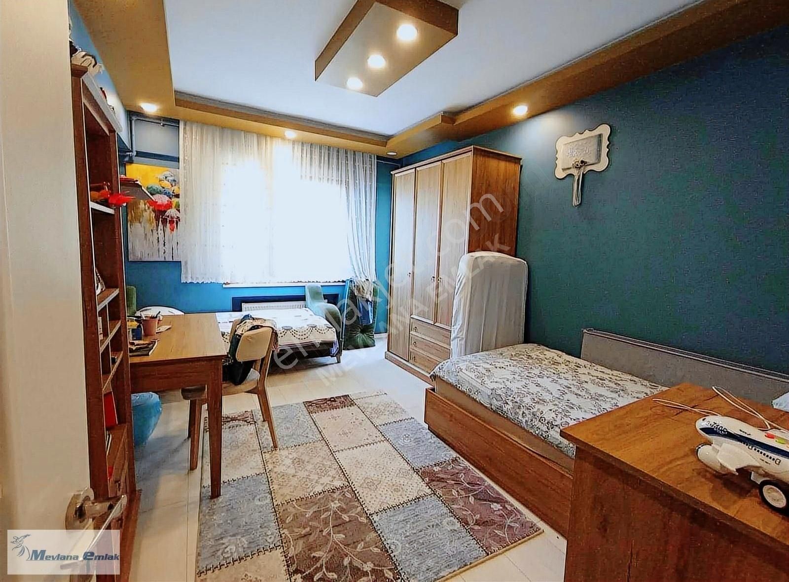 Kartal Kordonboyu Satılık Daire KARTAL KORDONBOYUNDA ÖZBEY SİTESİNDE 3+1 SATILIK DAİRE