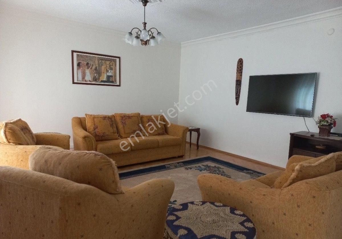 Botanik Metro Yanı 3. Kat Eşyalı 2+1 Daire - Görsel 13