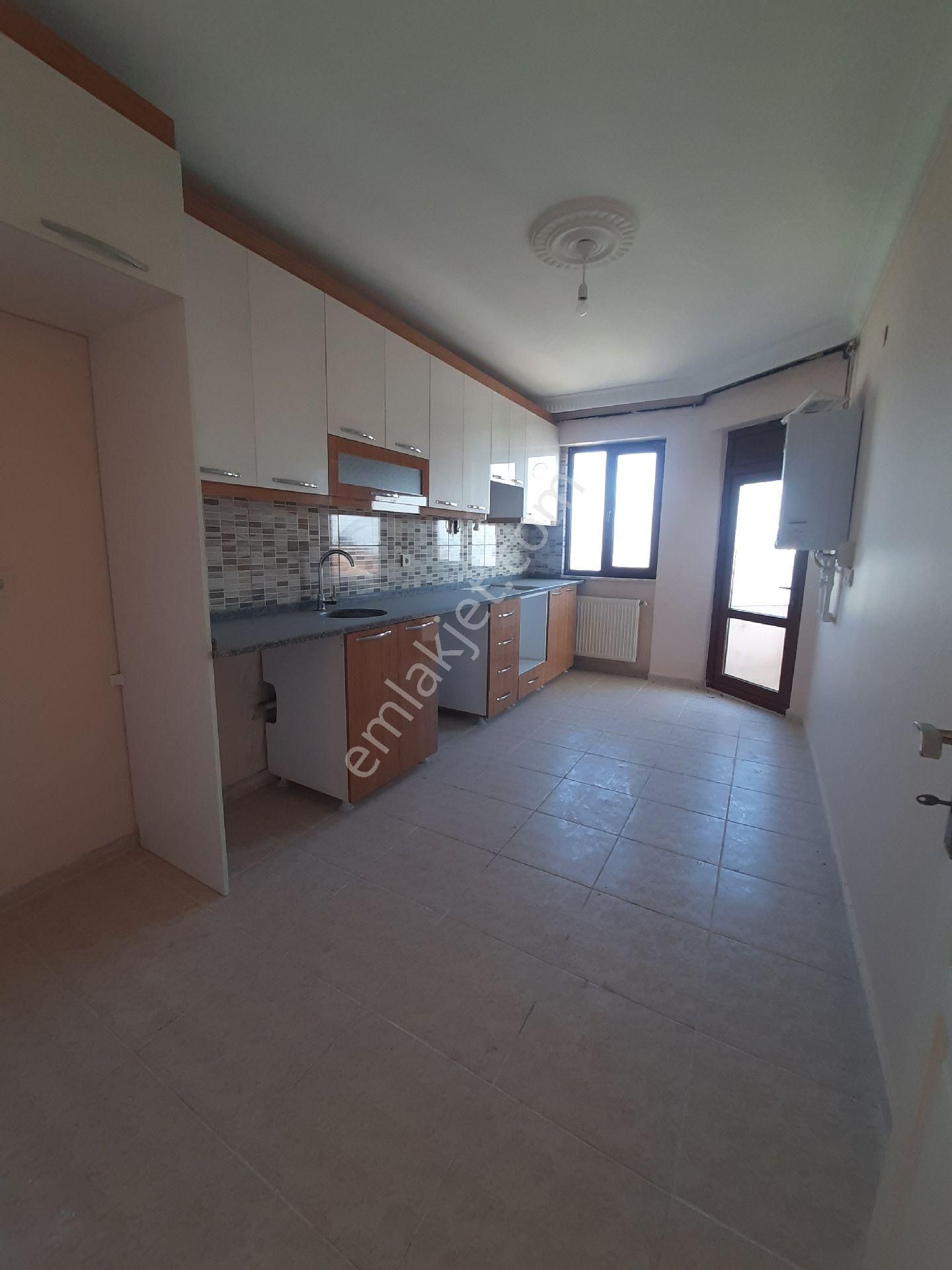 Hazal Emlkatan Satılık Dübleks Acıl - Görsel 7