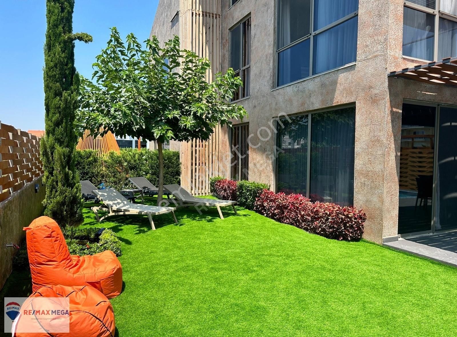 Serik Kadriye Satılık Villa Ultra Lüks 3 Yatak Odalı Tribleks Villa