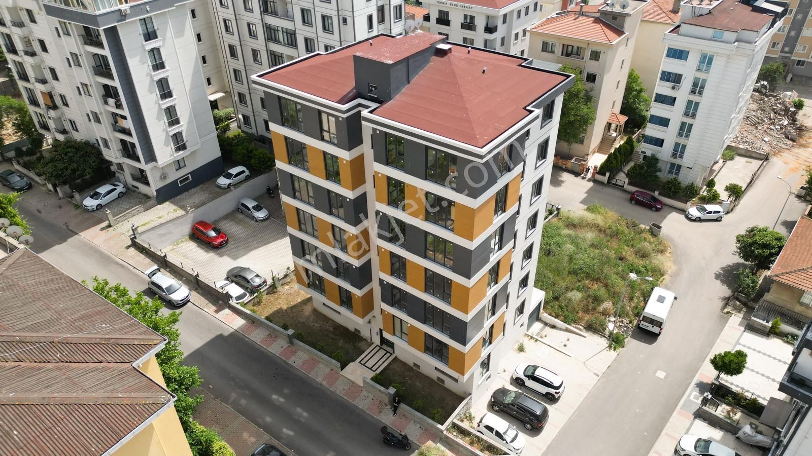 Kartal Atalar Satılık Daire SATILIK İSKANLI 3+1 DAİRE