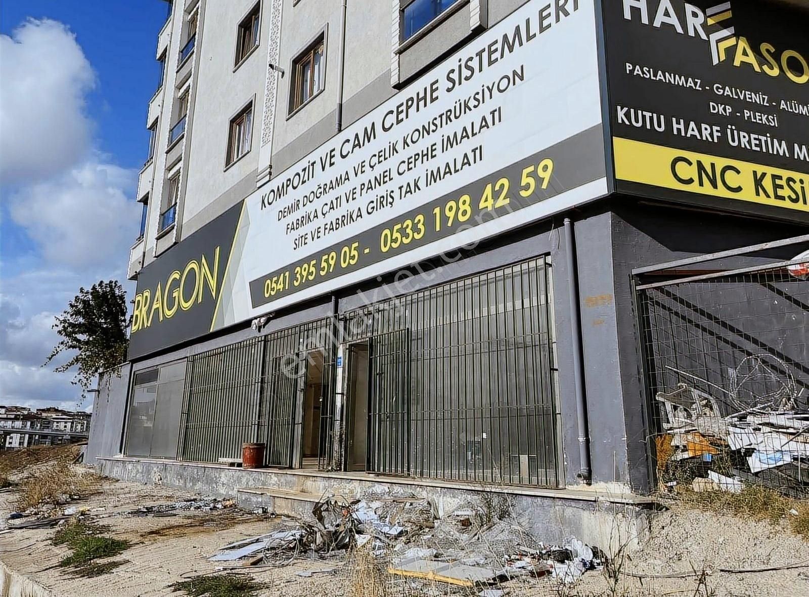 Çerkezköy Bağlık Kiralık Dükkan & Mağaza Akdoğanlardan Bağlıkta Otoban Cephe 2 Katlı 500m2 Kiralık Dükkan