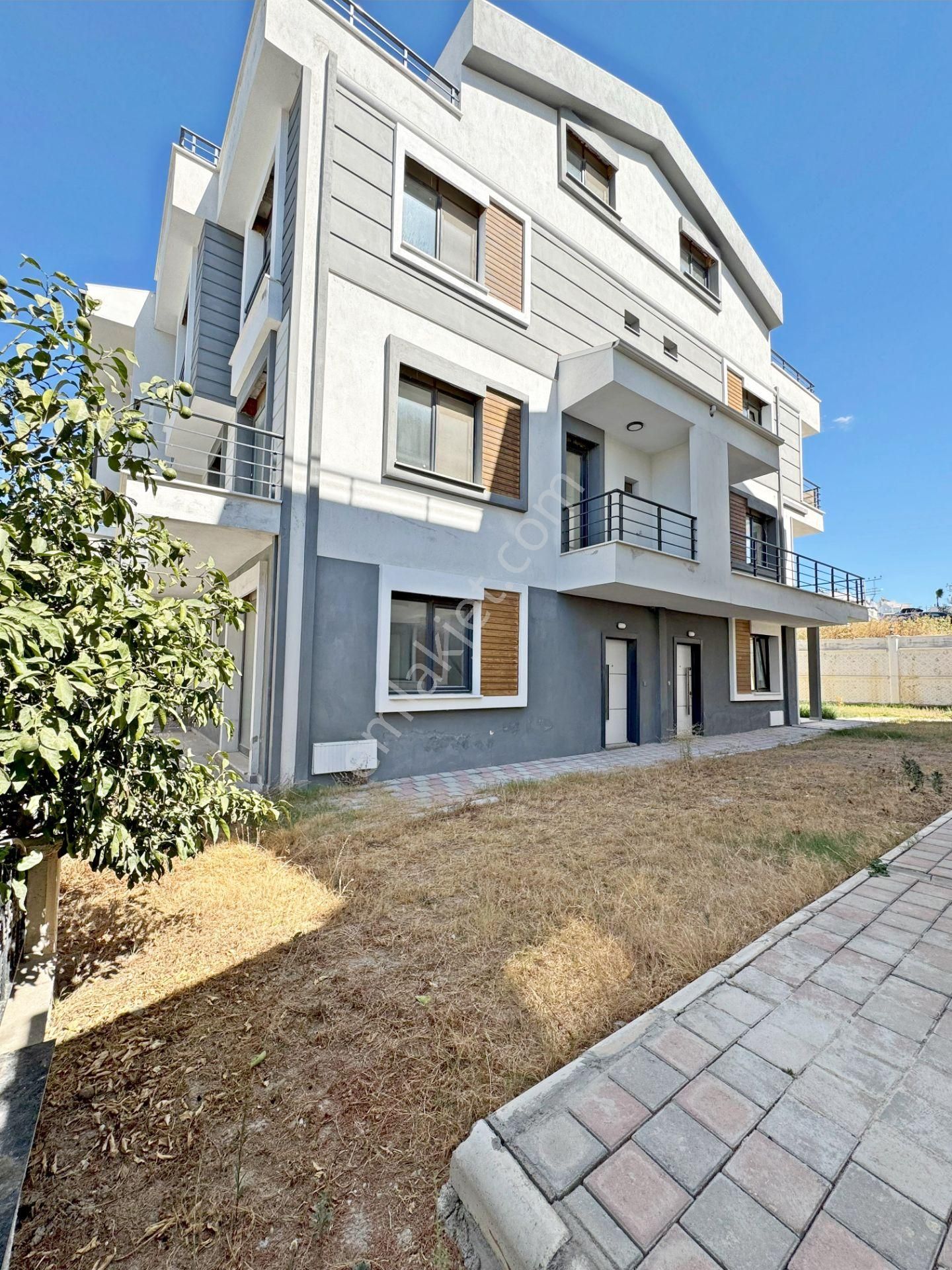 Didim Hisar Satılık Villa  DİDİM MERKEZ'DE SATILIK SIFIR BAHÇELİ 4+1 VİLLA