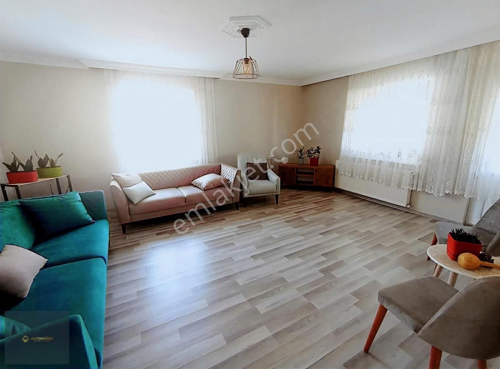 Merkezde,418 M2 Arsa Üzerinde, 3 Katlı 7+3 300 M2 3 Daireli Bina - Görsel 9