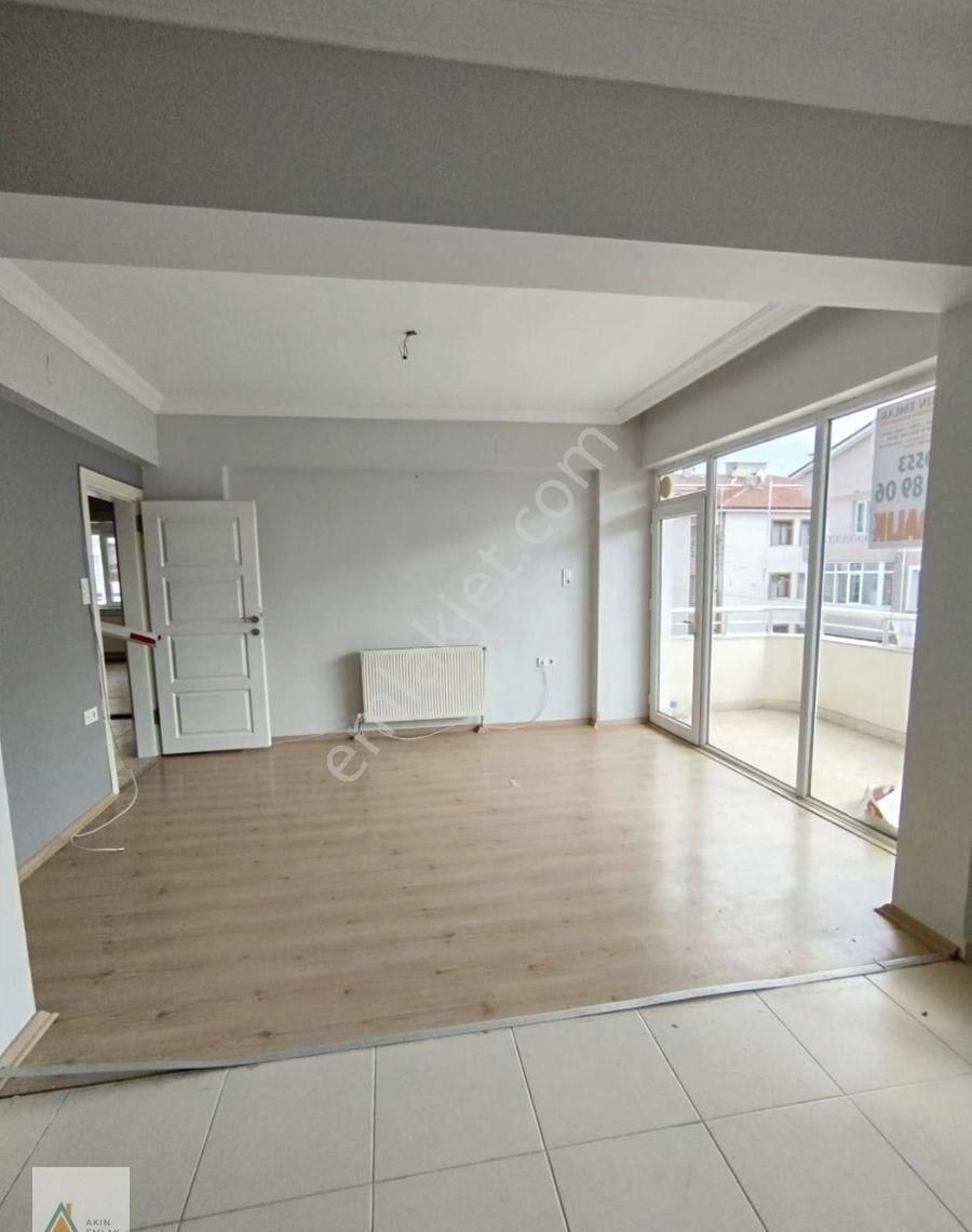 Merzifon Mahsen Kiralık Daire Akın Emlak Tan 3+1 2. Kat Kiralık Daire