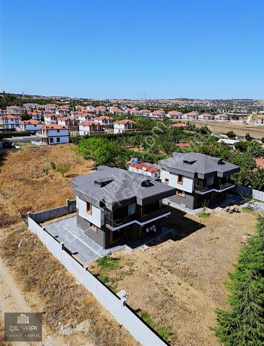 Silivri Ortaköy Satılık Villa İSTANBUL SİLİVRİ ORTAKÖYDE 550 M2 ARSA İÇİNDE SATILIK VİLLA