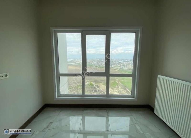 Başakşehir Bahçeşehir 2. Kısım Satılık Daire Tualbahçekent Sitesi 2+1 Boş Satılık Daire