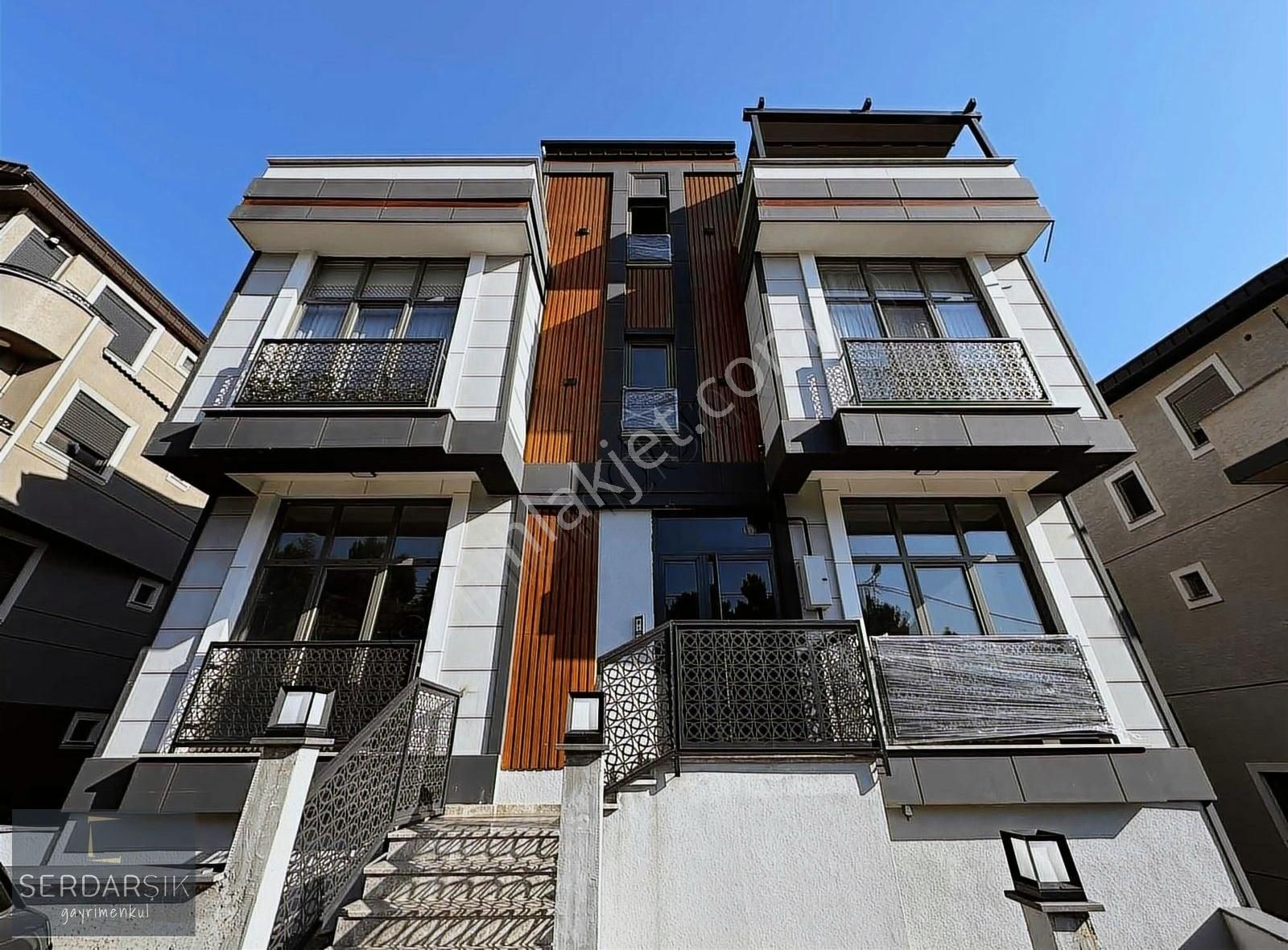 Darıca Fevzi Çakmak Satılık Daire ESKİHİSAR CADDESİNE CEPHE **ULTRA LÜKS 235M2**BAHÇE DUBLEKSİ