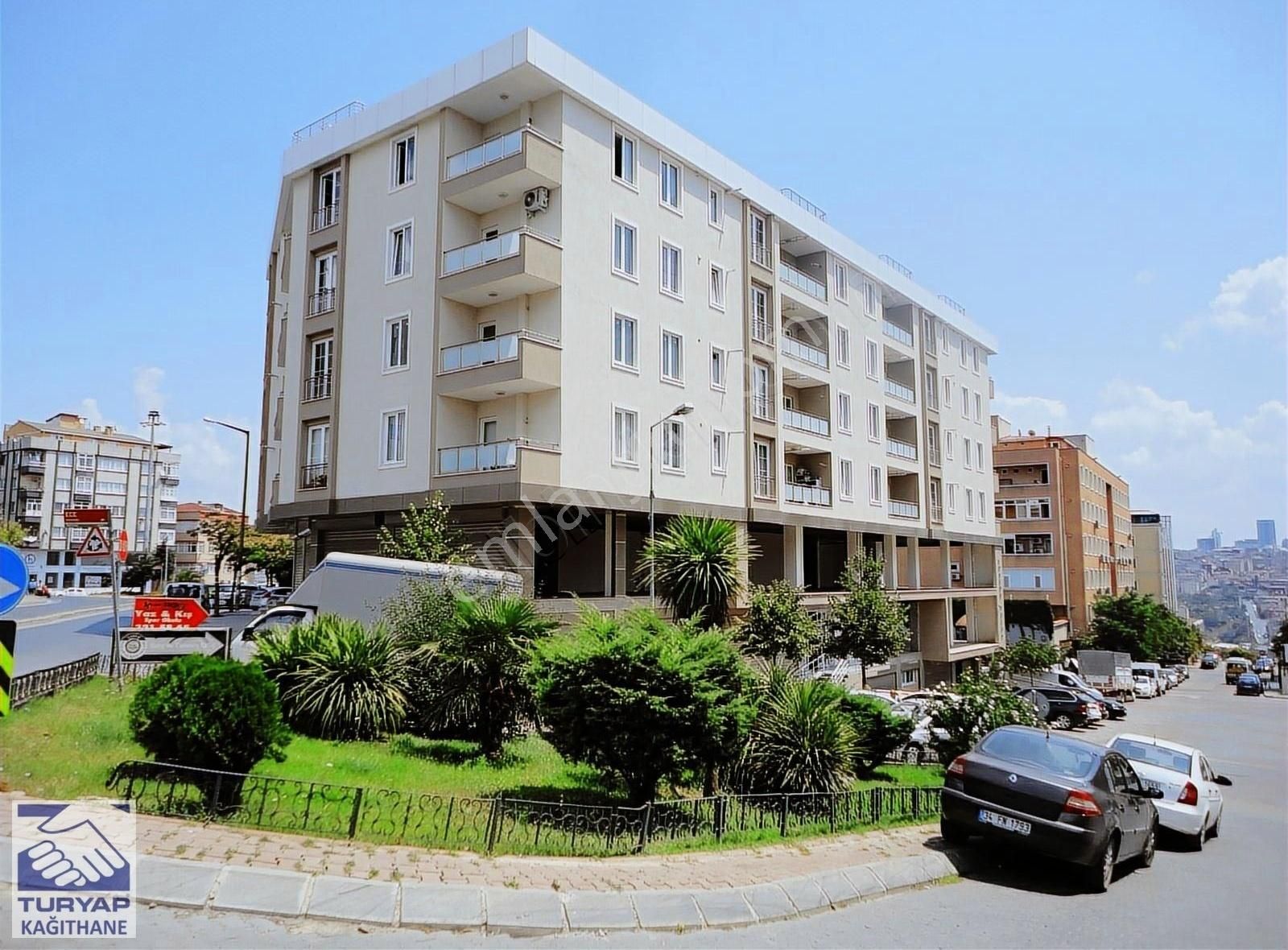 Kağıthane Merkez Kiralık Daire TURYAP'TAN COŞKUN PALASTA FULL EŞYALI KİRALIK 2+1 110 M2 DAİRE