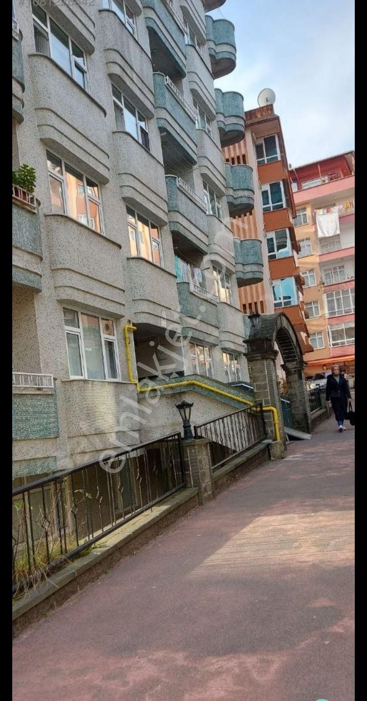 Rize Merkez Atmeydanı Satılık Daire sahibinden 3+1 geniş ferah daire