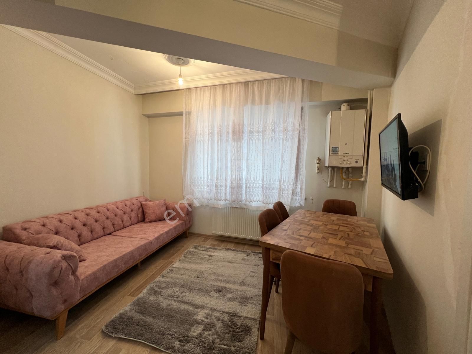 Kağıthane Çağlayan Kiralık Daire  CADDE ÜZERİ , EŞYALI-LÜKS 2+1 DAİRE ,METRO ÇAĞLAYAN 10DK