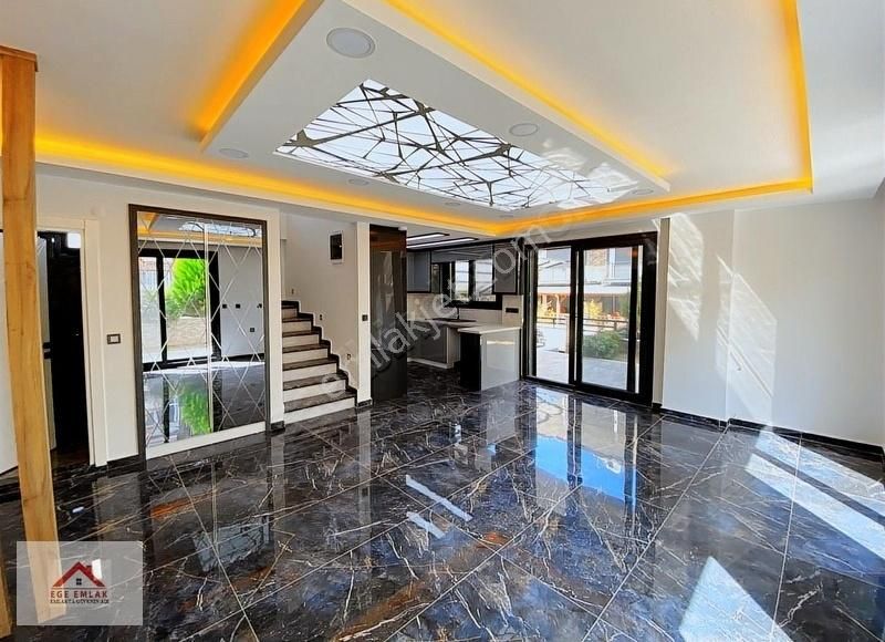 Didim Mavişehir Satılık Yazlık Didimde Denize 100 Metre Mesafede Satılık Villa