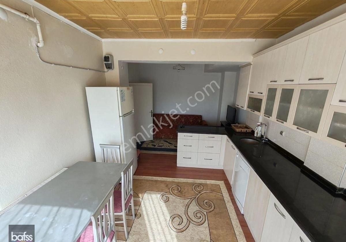 Burdur Merkez Özgür Kiralık Daire Şehir merkezinde temiz bakımlı apart