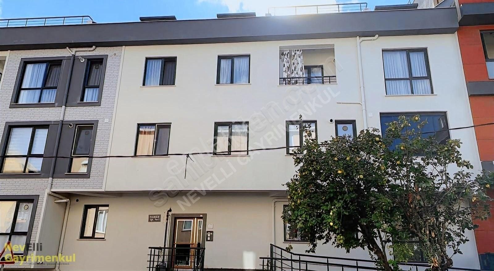 Ataşehir Esatpaşa Satılık Daire ESATPAŞA YENİ BİNADA SIFIR SATILIK DUBLEX DAİRE