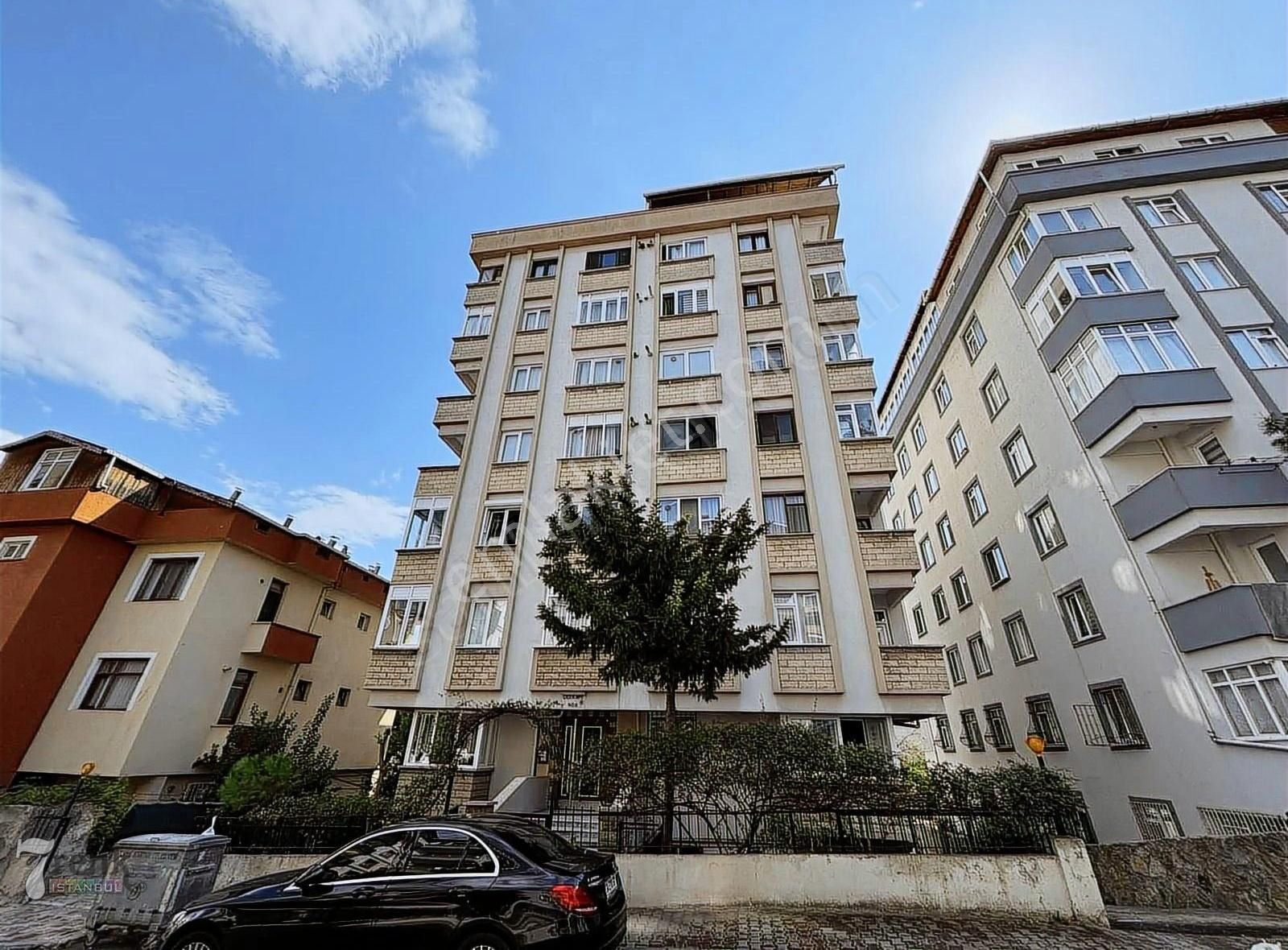 Kartal Karlıktepe Satılık Daire KARTAL KARLIKTEPE'DE SATILIK 3+1 125M2 DAİRE