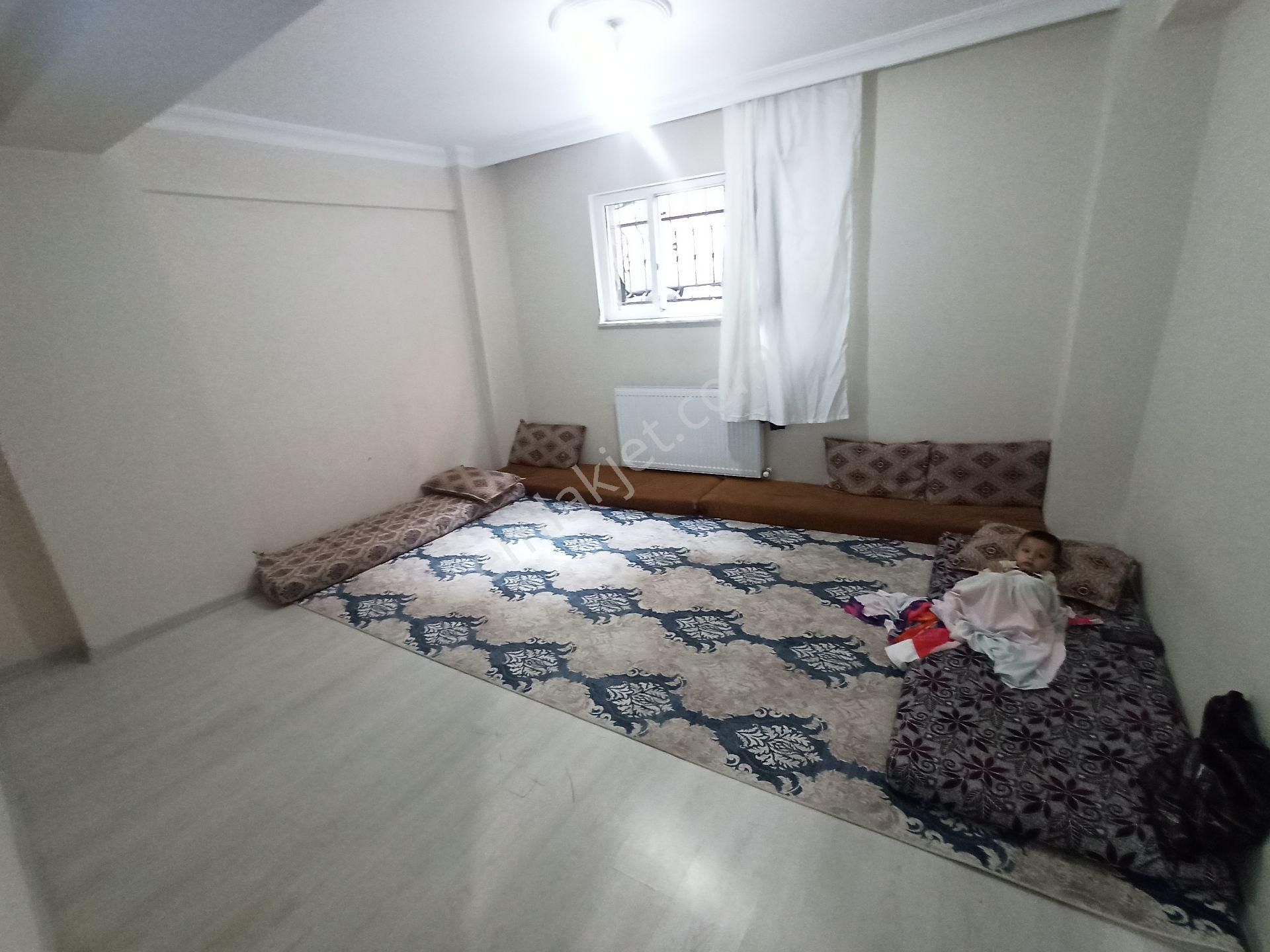 Hicret Emlaktan Esenler Tuna Mah.2+1 90 M2 Satılık Daire Aci