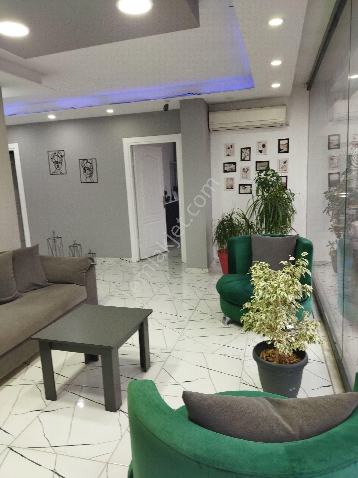 Başakşehir Güvercintepe Kiralık Dükkan & Mağaza DEVREN GÜZELLİK SALONU 