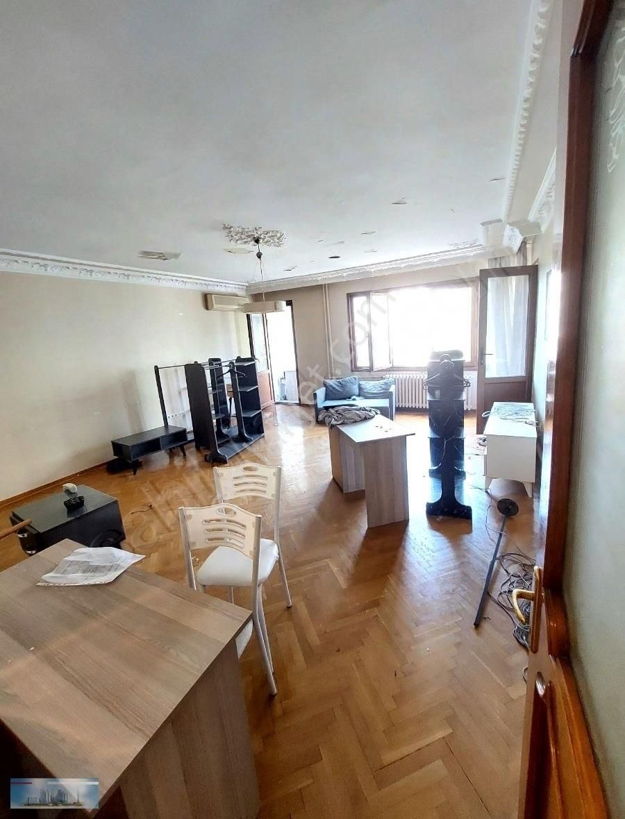 Beşiktaş Dikilitaş Kiralık Daire MEHMETHAN EMLAKTAN 3+1 150M2 CADDE ÜZERİNDE BOYASI YAPILACAK