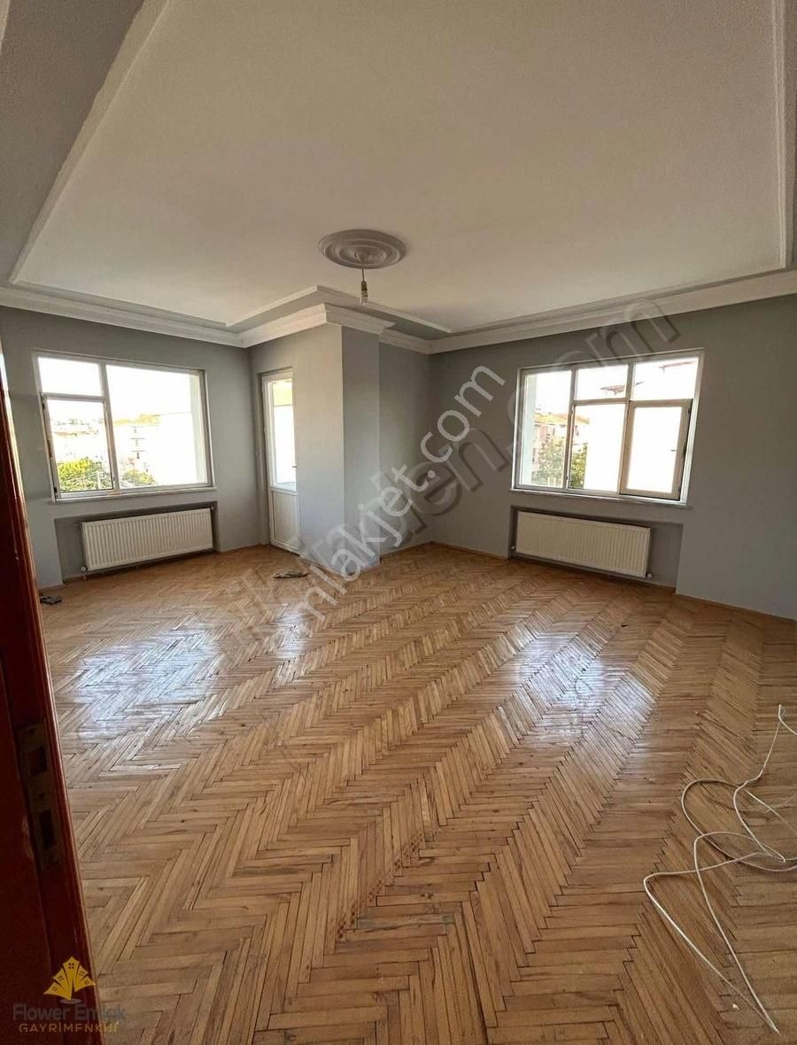 Darıca Kazım Karabekir Kiralık Daire Flower Gym'den Atatürk Cad. Üzeri 2+1 120m² Ara Kat Fırsat Daire